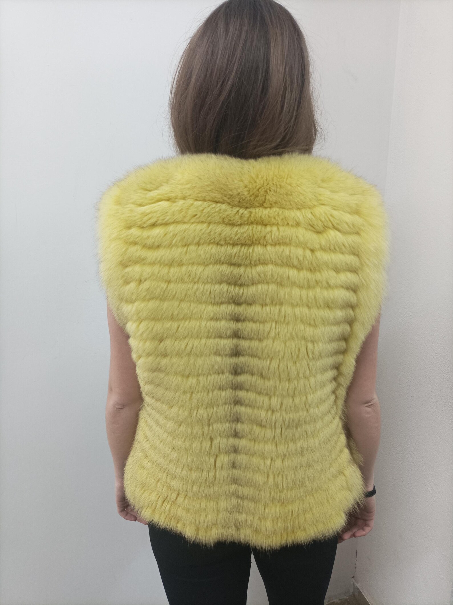 Fox Fur Vest: Yellow Fluffy Winter Garment, Size M - Image 4
