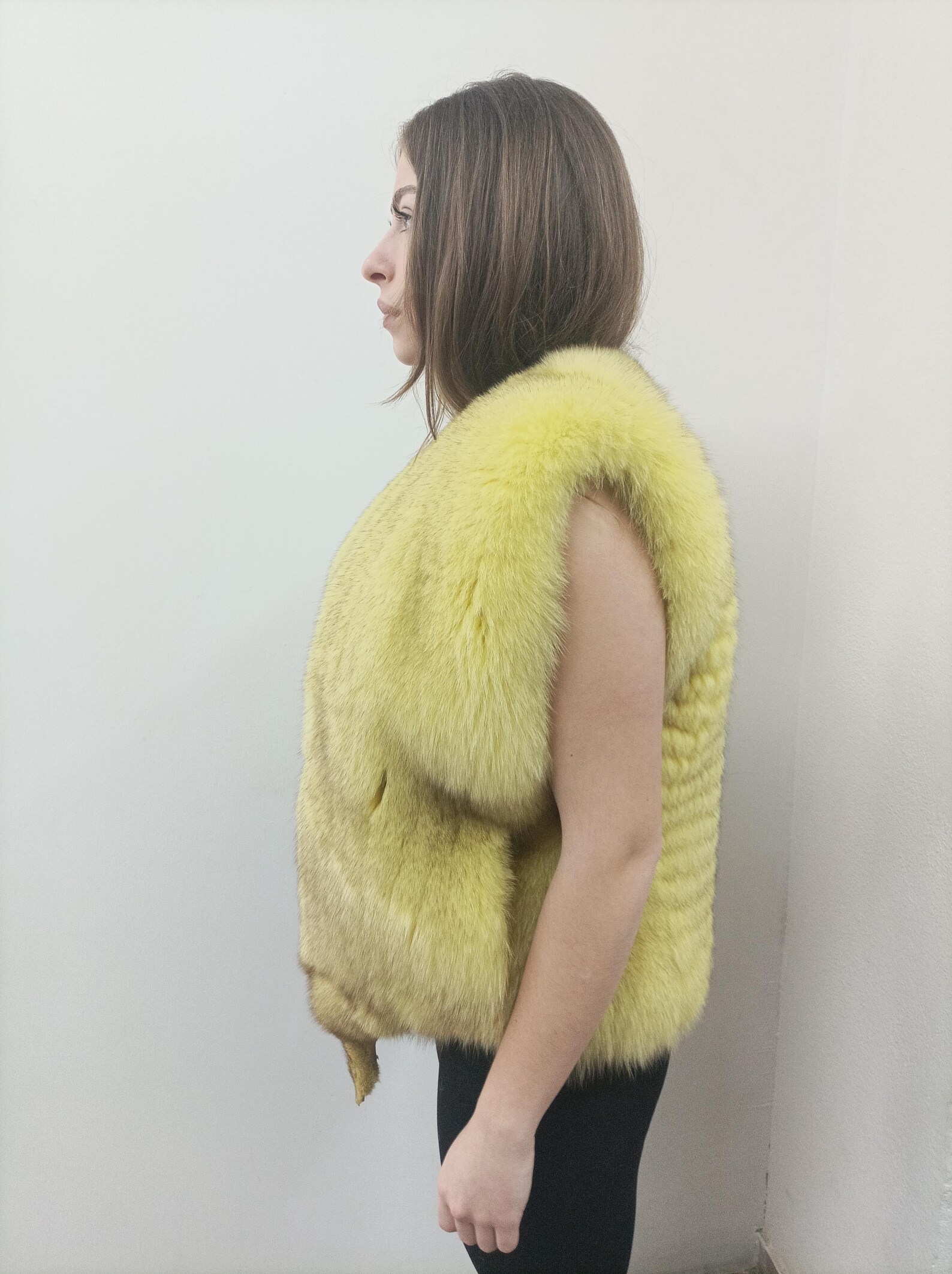 Fox Fur Vest: Yellow Fluffy Winter Garment, Size M - Image 7