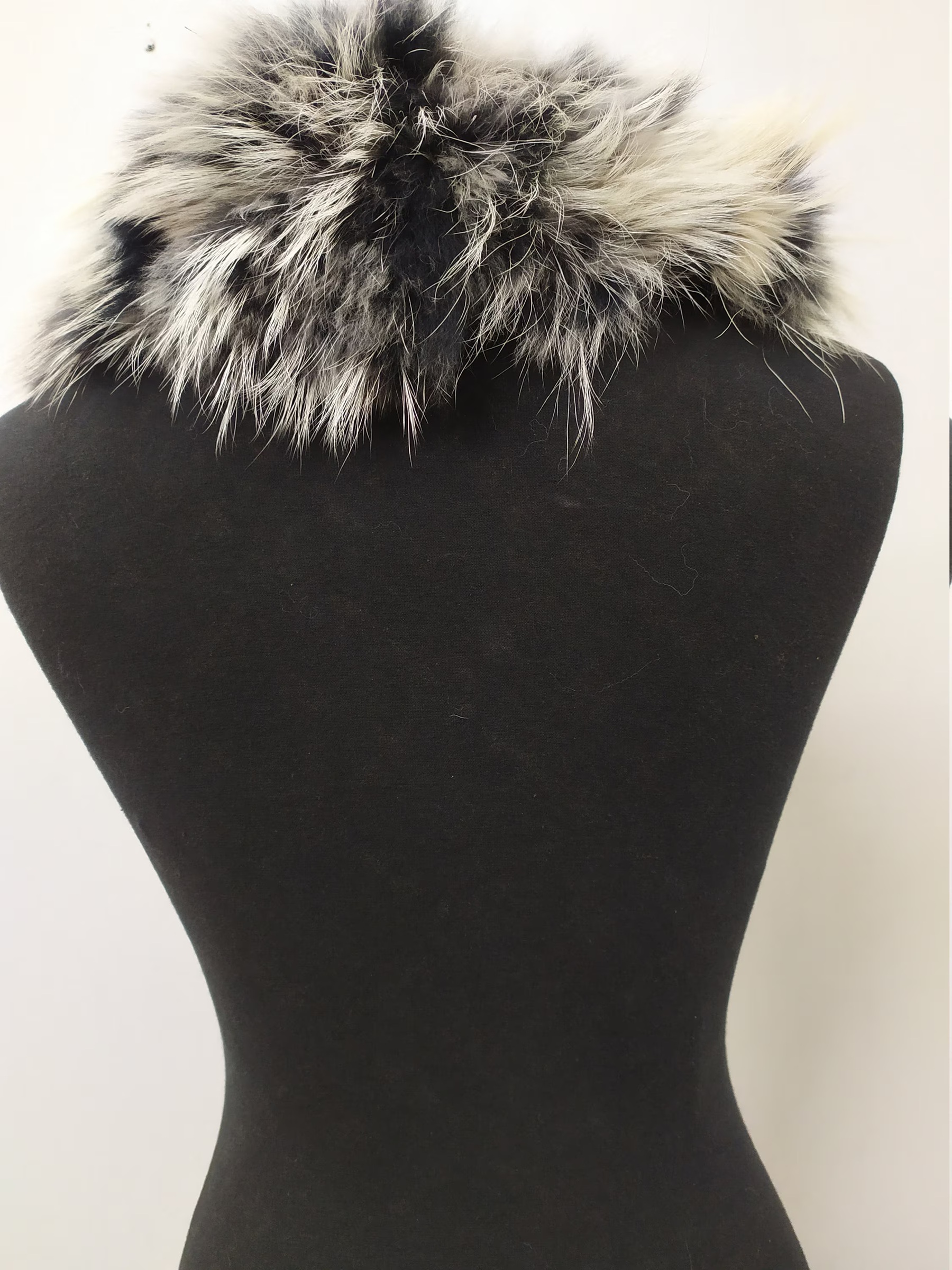 Finn Raccoon Fur Collar, Real Fur Scarf, Winter Coat Accessory - Image 2