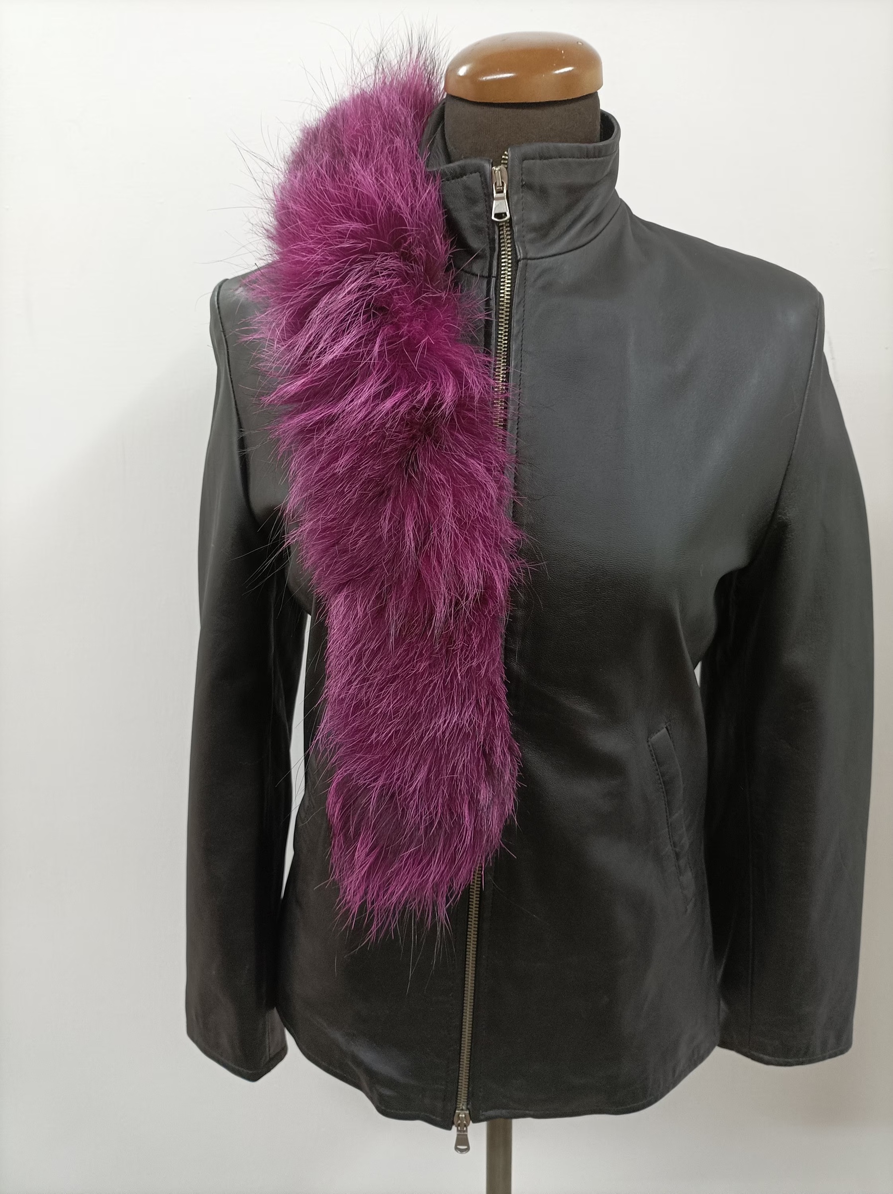 Real Fox hood trim, fur collar, fox fur hood trim, fur scarf. - Image 2