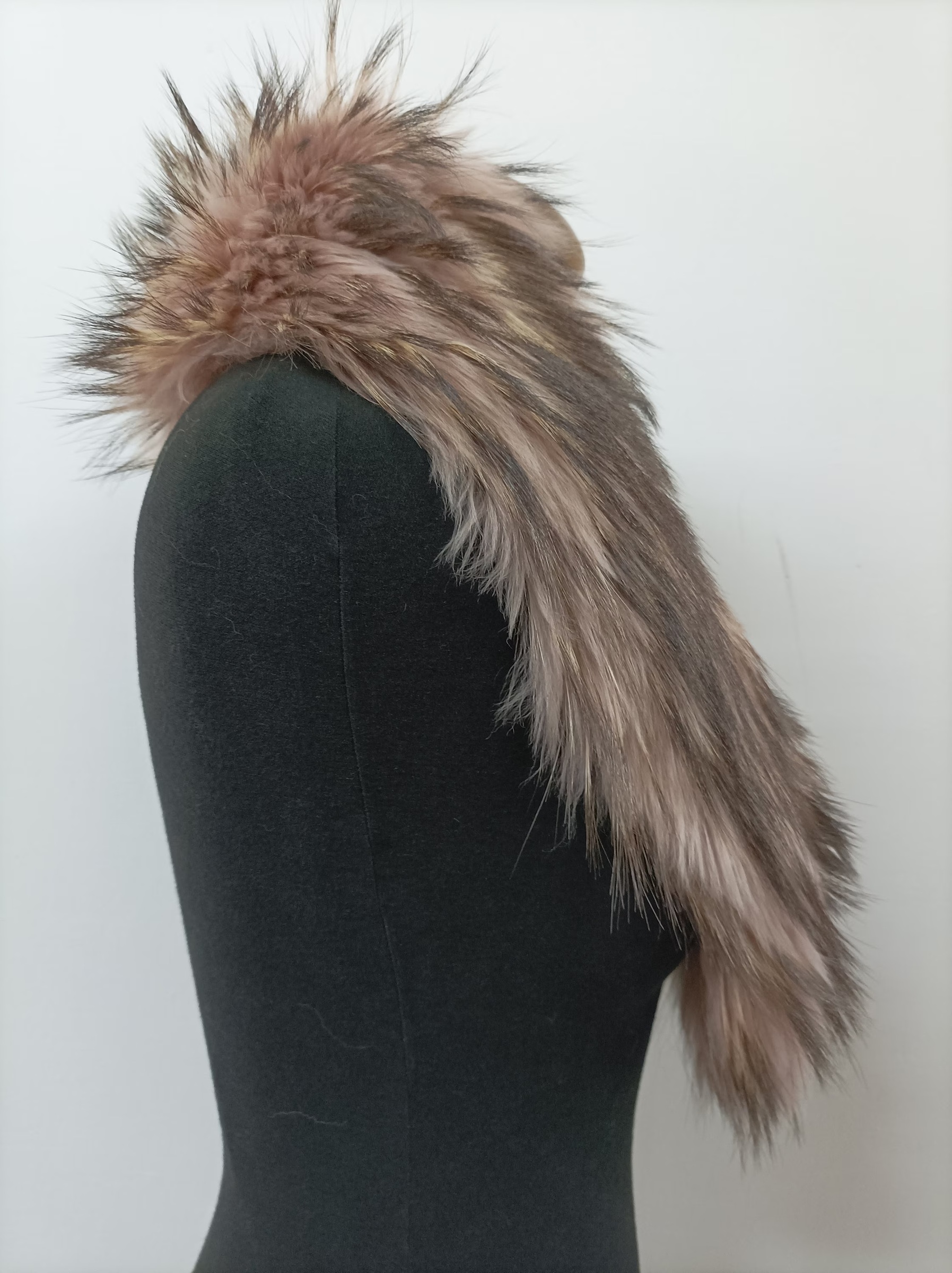 Finn Raccoon Fur Collar, Winter Coat Accessory - Image 2