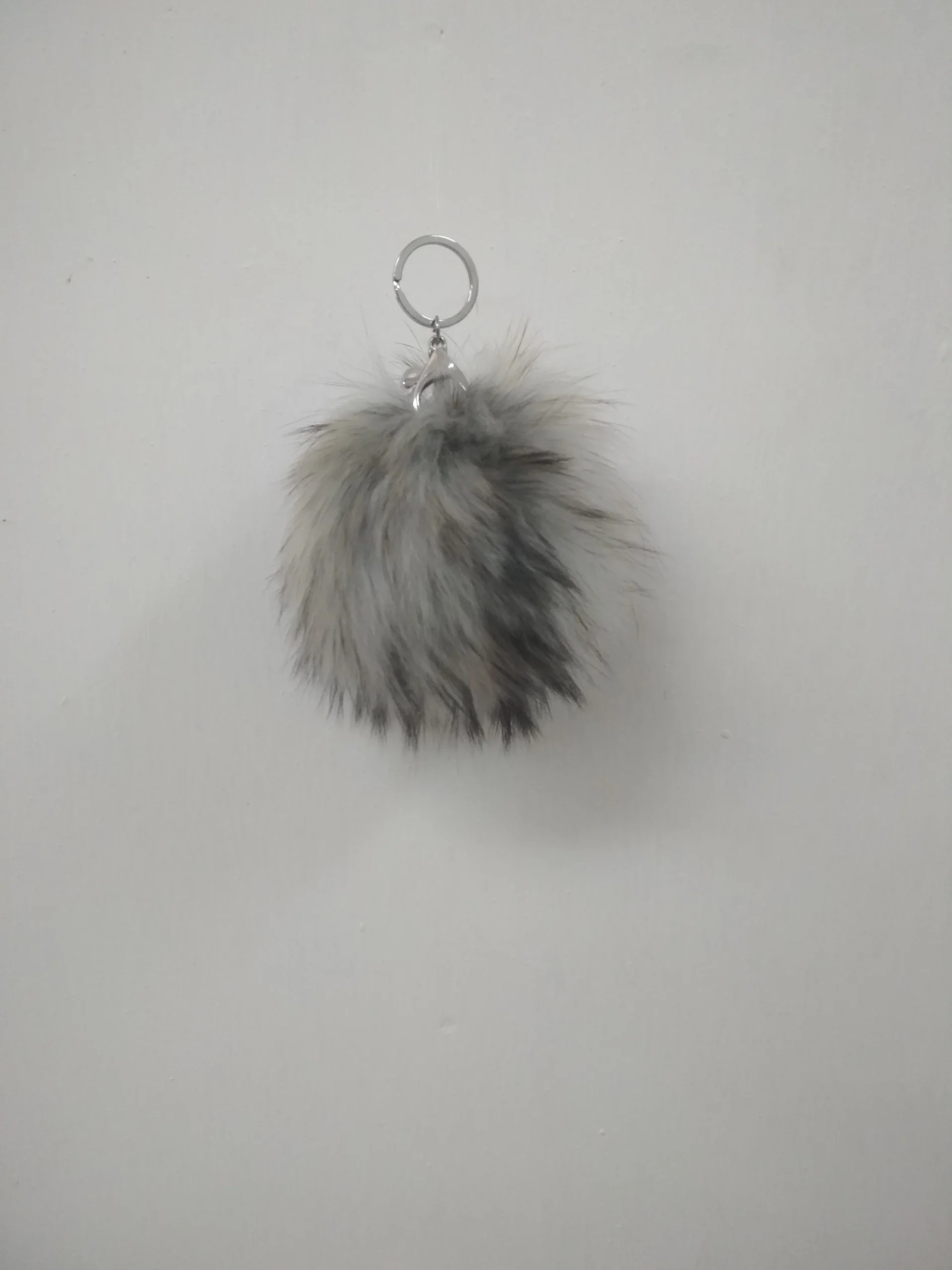 Fur pon pon keychain accessories gray black details color, - Image 3