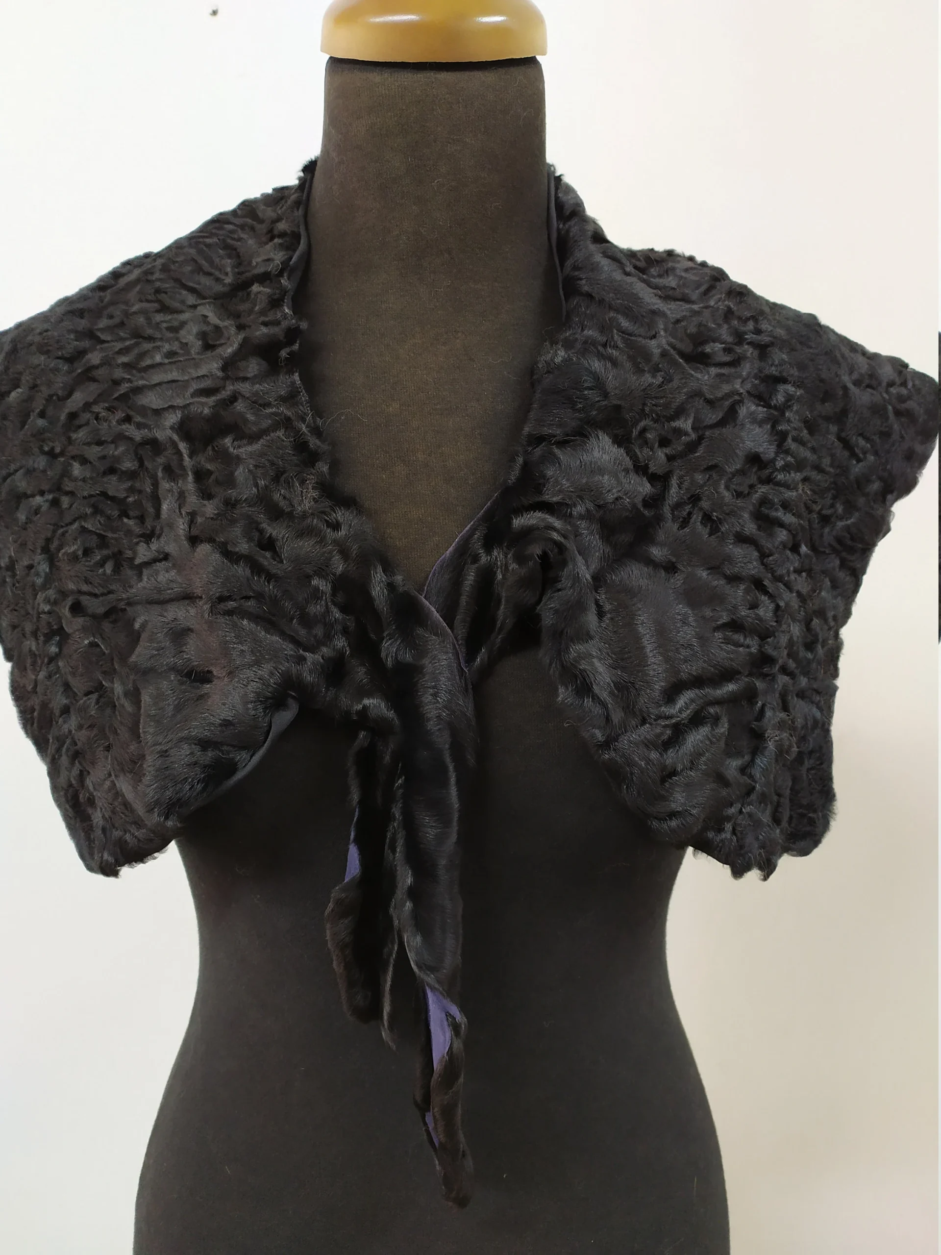 Fur collar,Astragan - Swakara high quality fur collar Black color, real fur scarf,coat winter accessories - Image 2