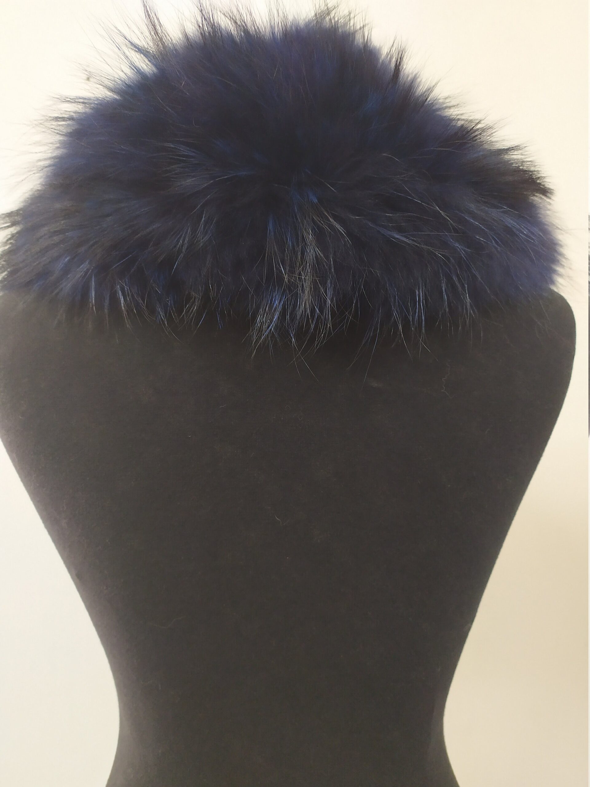 Finn Raccoon high quality fur collar Dark blue color, coat winter accessories - Image 2