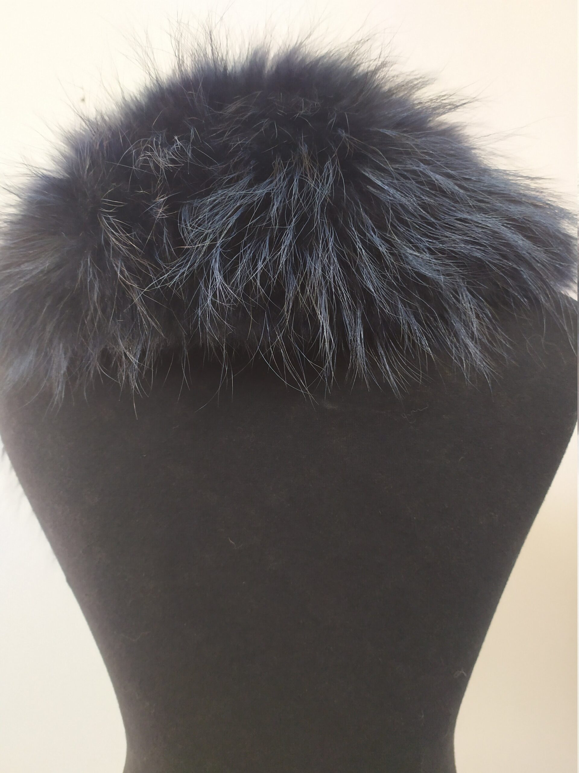 Finn Raccoon high quality fur collar Dark blue color, coat winter accessories - Image 3