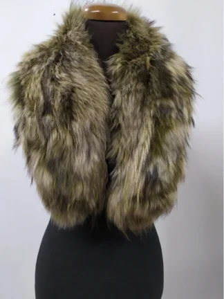 Finn Raccoon Fur Collar: Real Fur Scarf, Winter Coat Accessory
