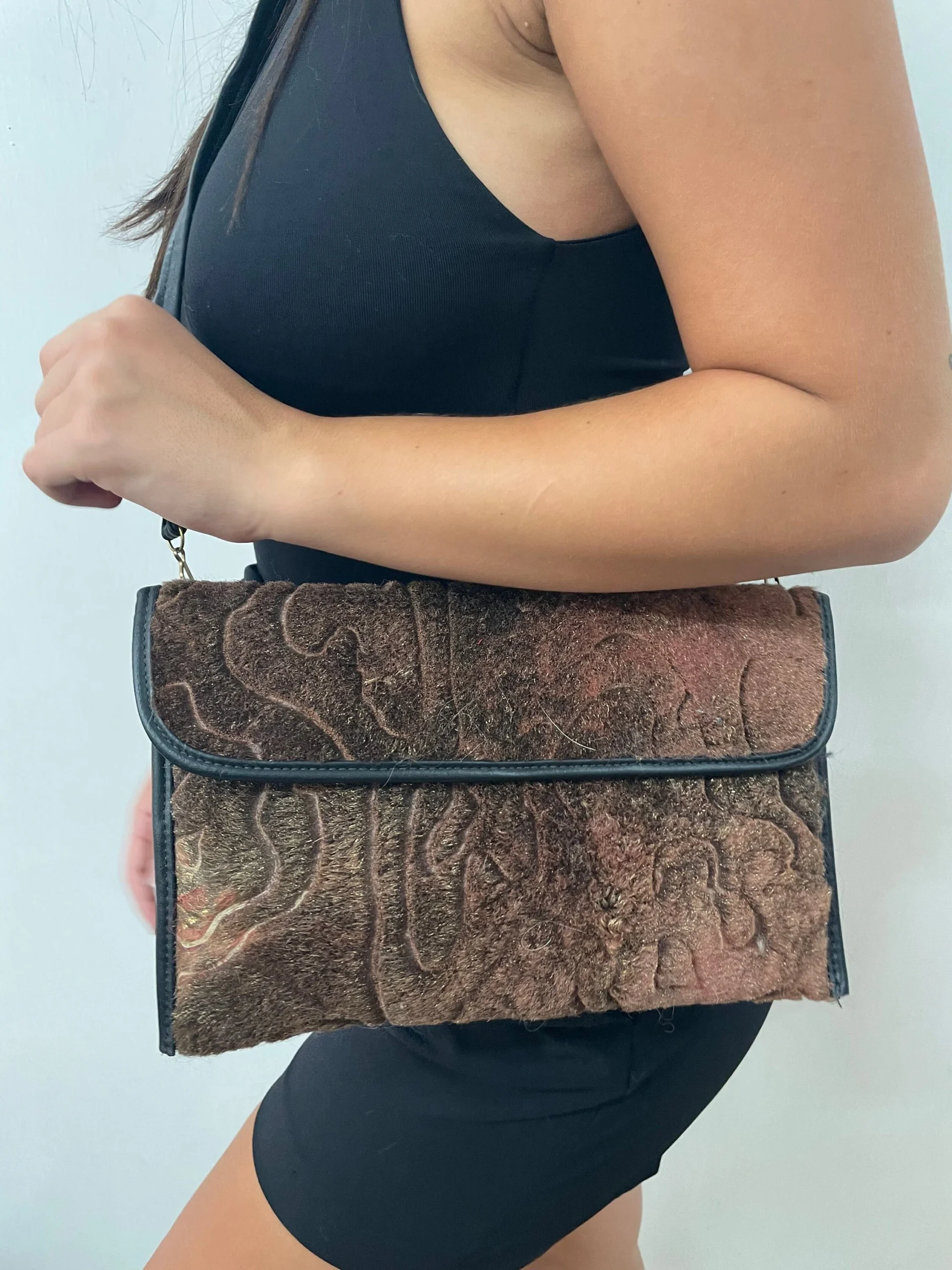 Fur bags,Real Fur mouton stamp bag Brown ang gold colour.fur shoulder bag, - Image 4