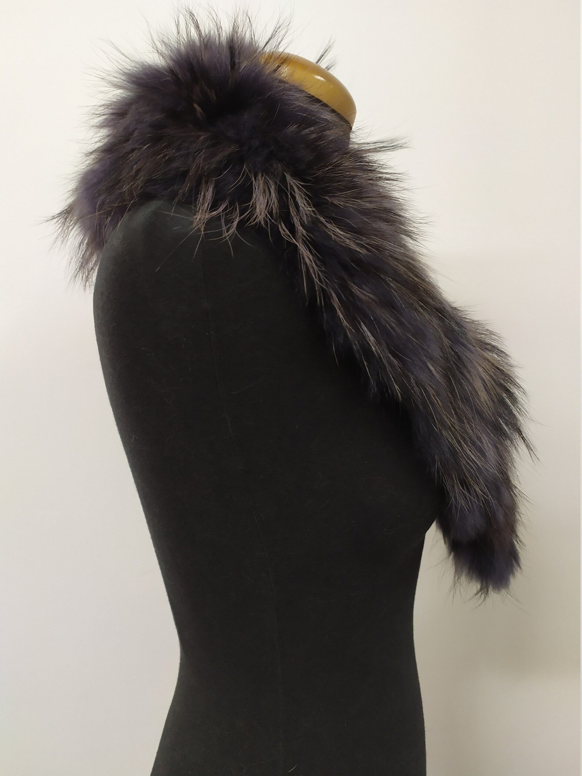 Finn raccoon high quality fur collar , coat winter accessories - Image 2