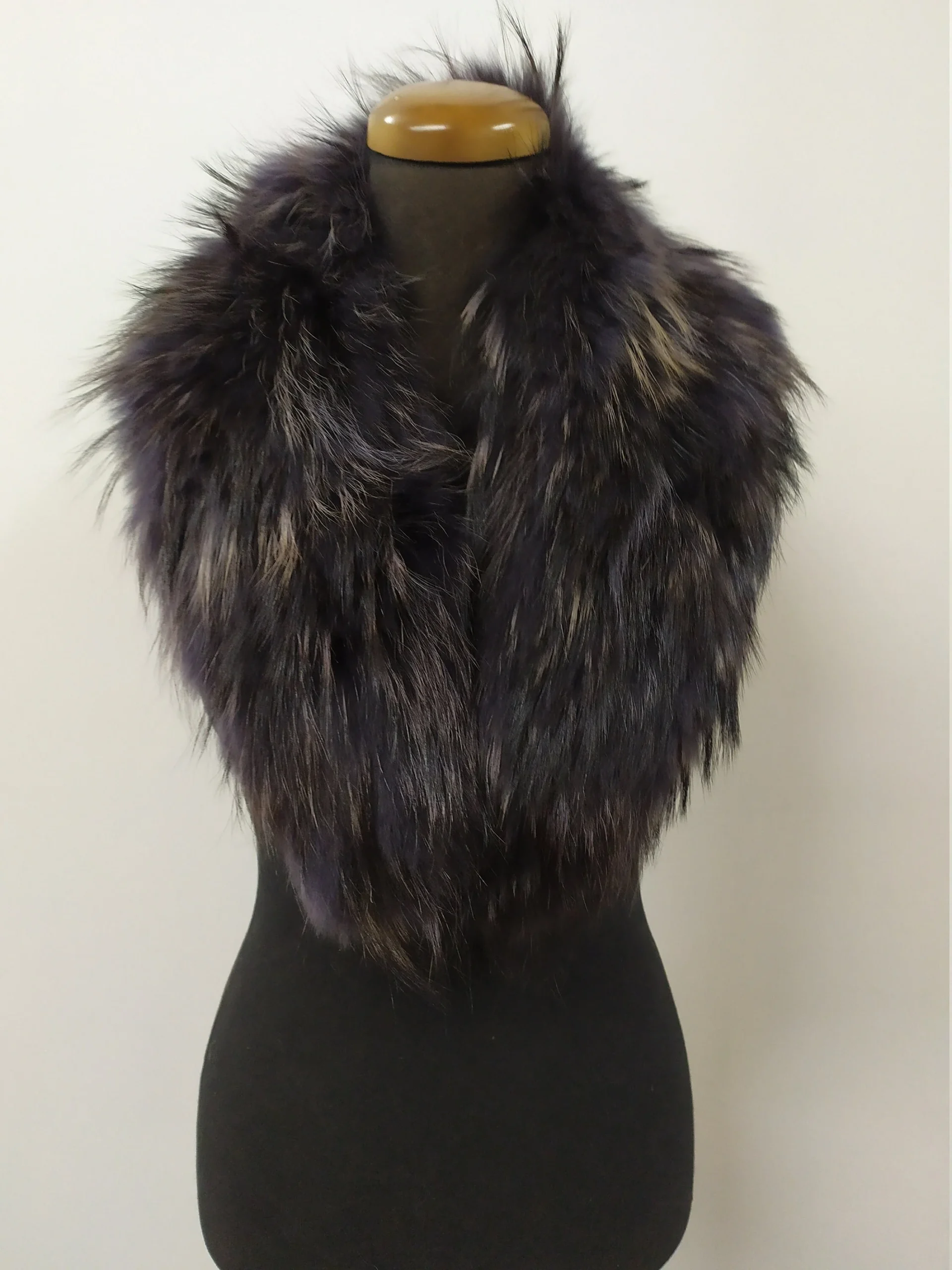 Finn raccoon high quality fur collar , coat winter accessories - Image 4