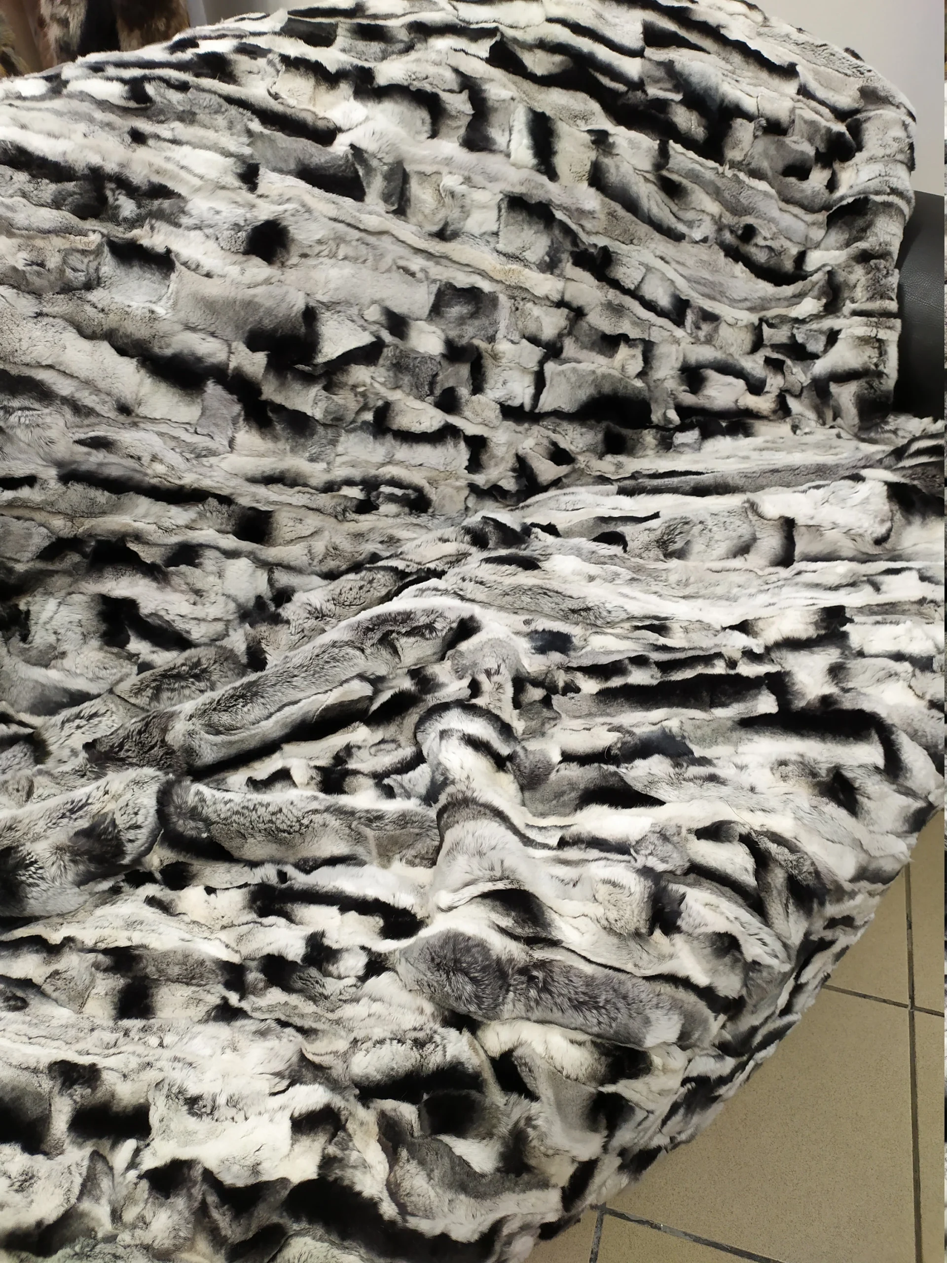 Luxury Real Rex rabbit throw blanket. - Image 2