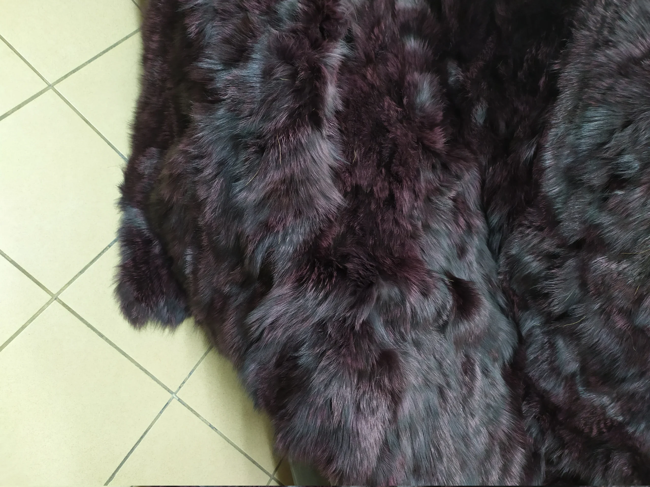 Real Fox fur blanket throw dark bordo color, Home warmer - Image 4