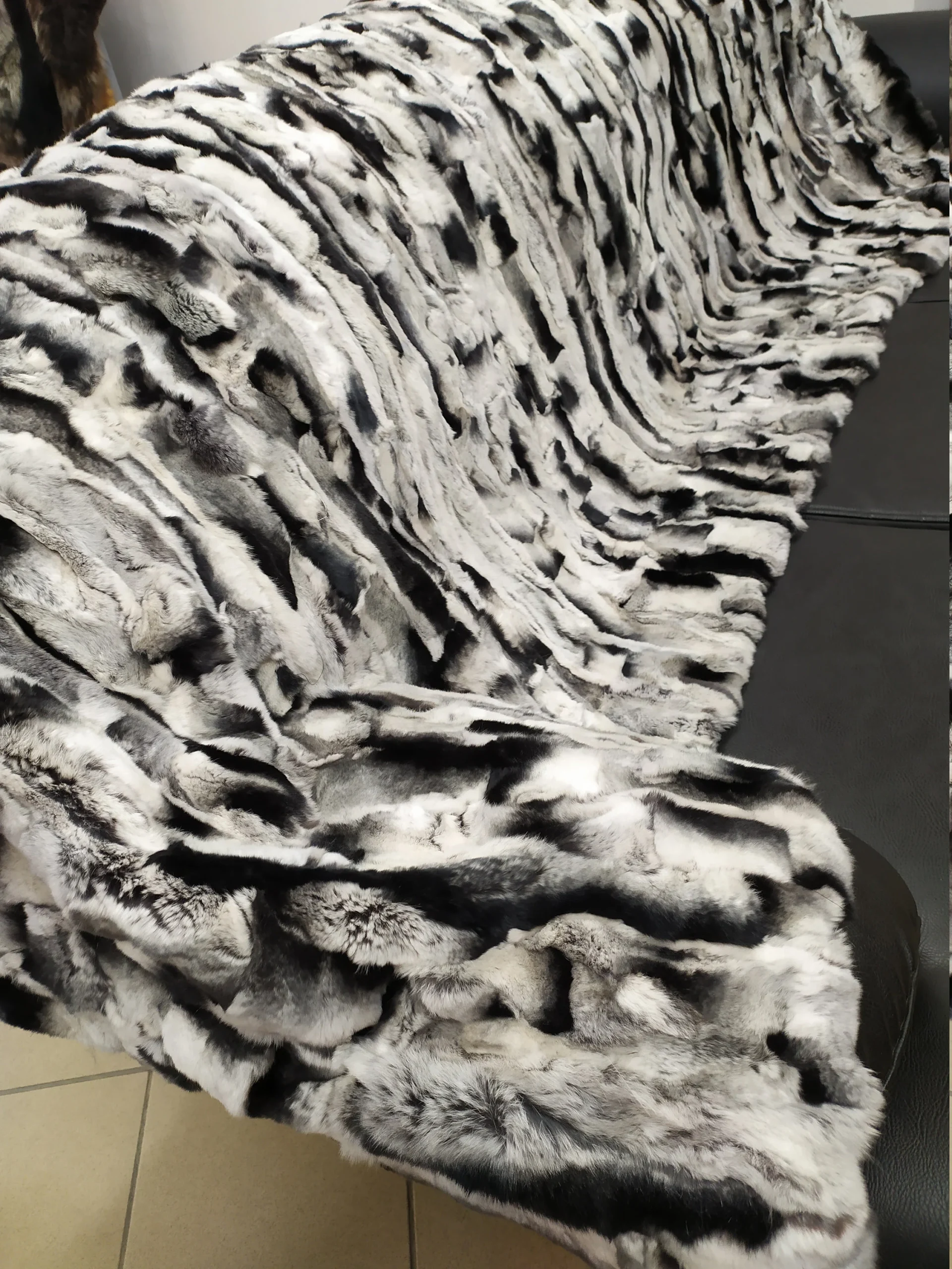 Luxury Real Rex rabbit throw blanket. - Image 3