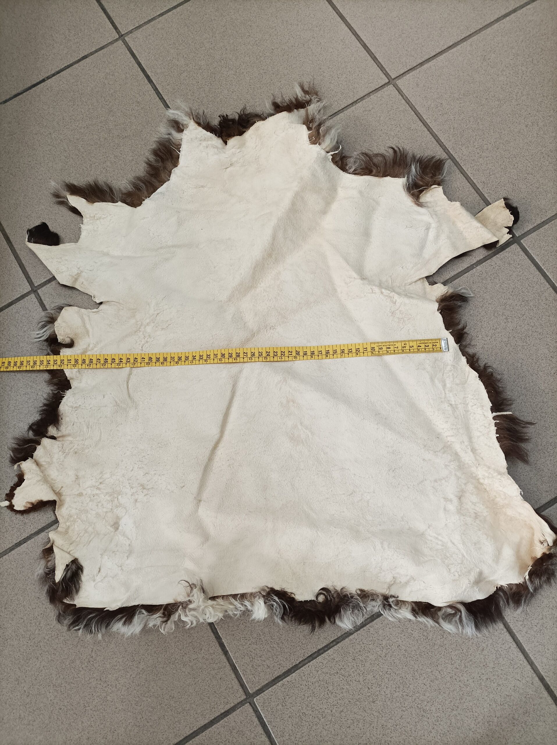 Real Sheep fur skin, ecru and brown colour soft fur for floor rug. - Image 4