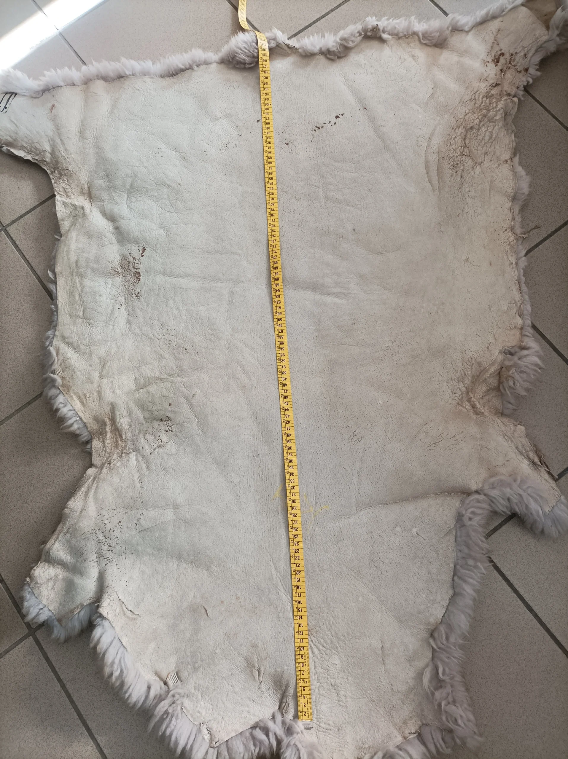 Real Sheep fur skin, soft fur for floor rug. - Image 5