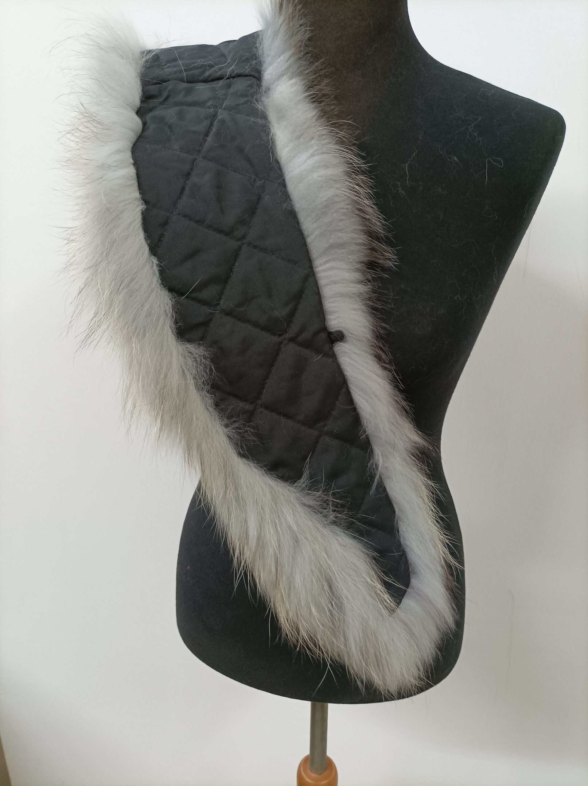 Fur collar,finn raccoon high quality fur collar , light gray color,coat winter accessories - Image 4