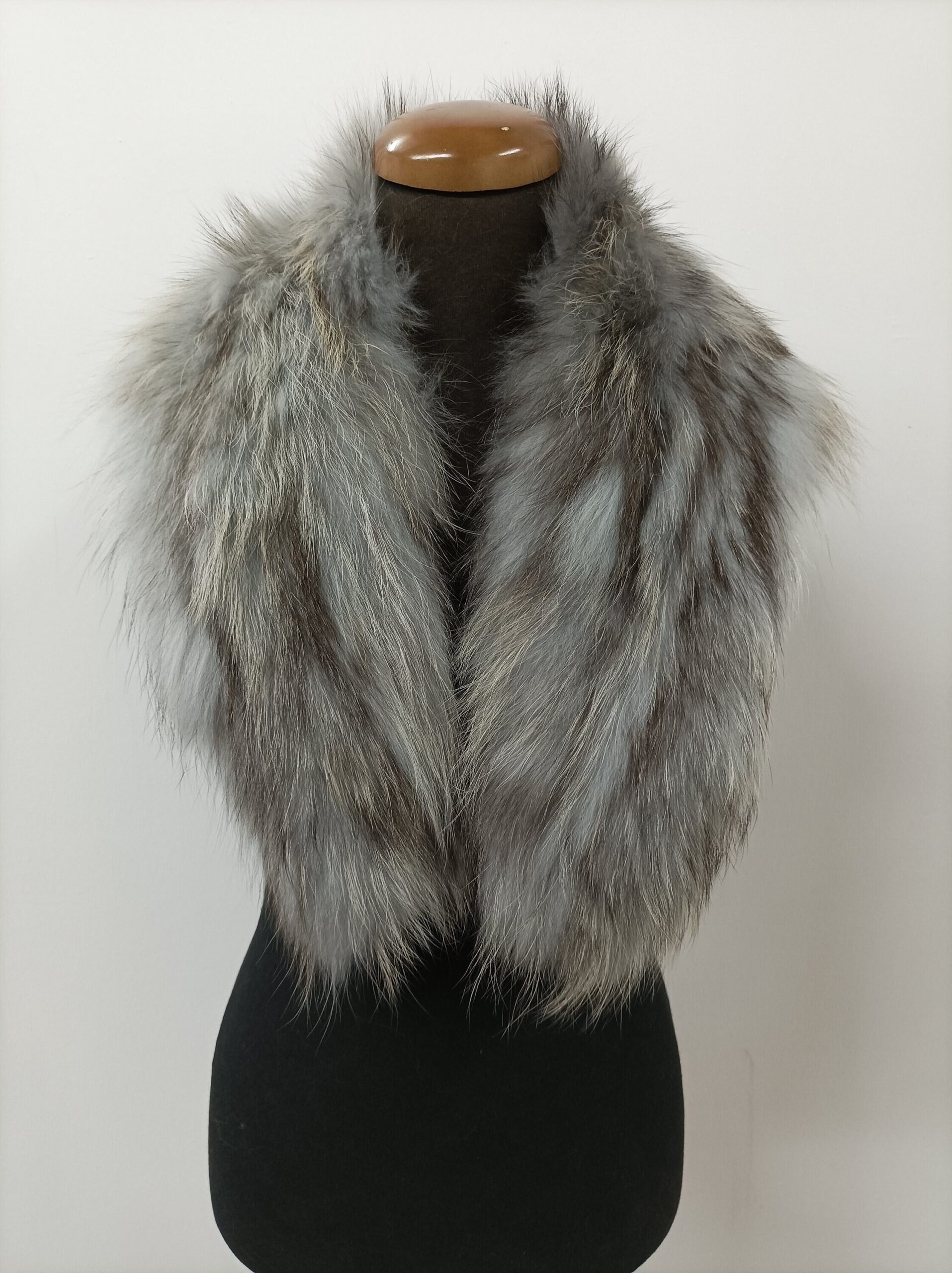 Fur collar,finn raccoon high quality fur collar , light gray color,coat winter accessories - Image 6