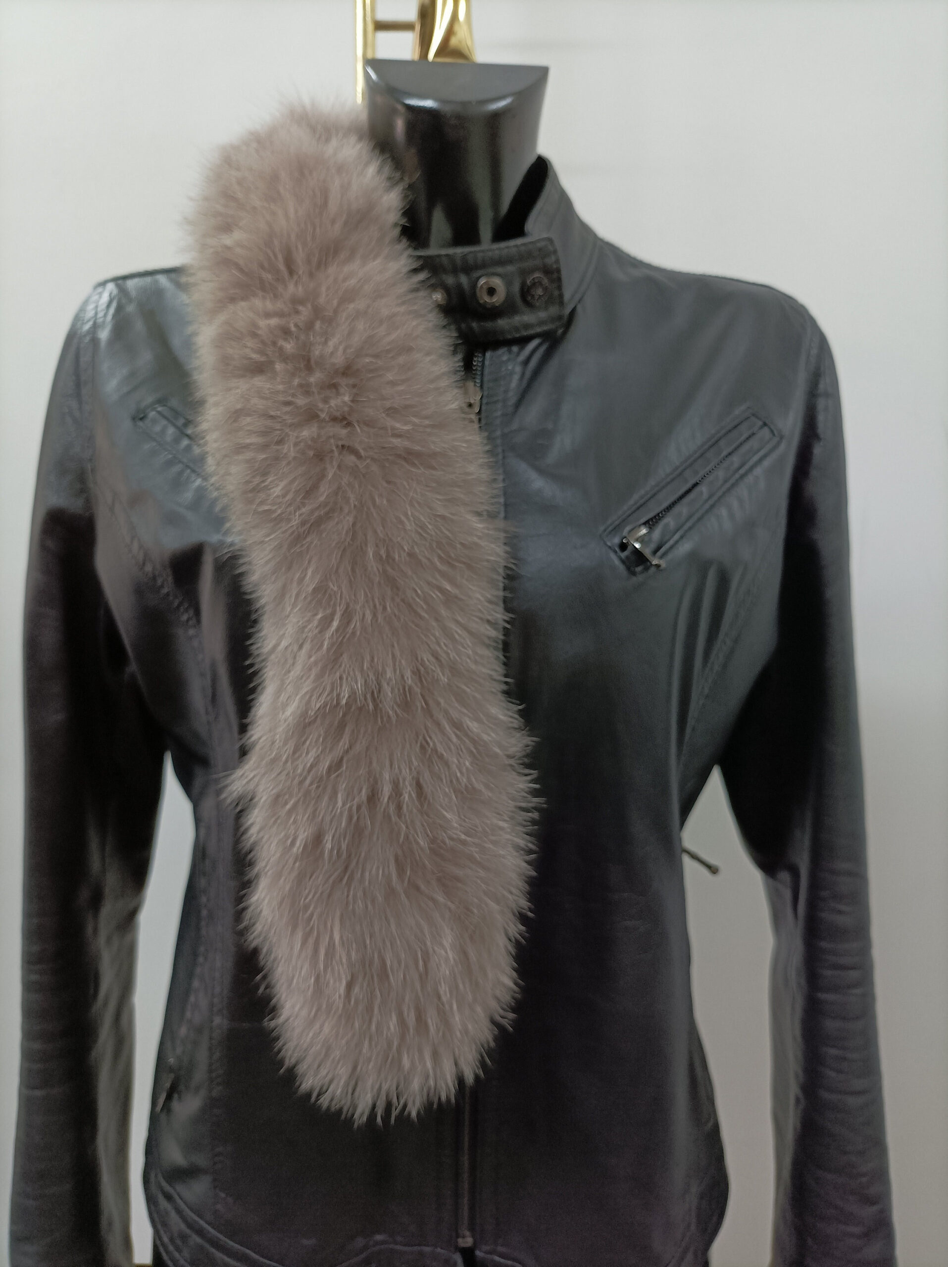 Real Fox hood trim, fur collar, fox fur hood trim, fur scarf.