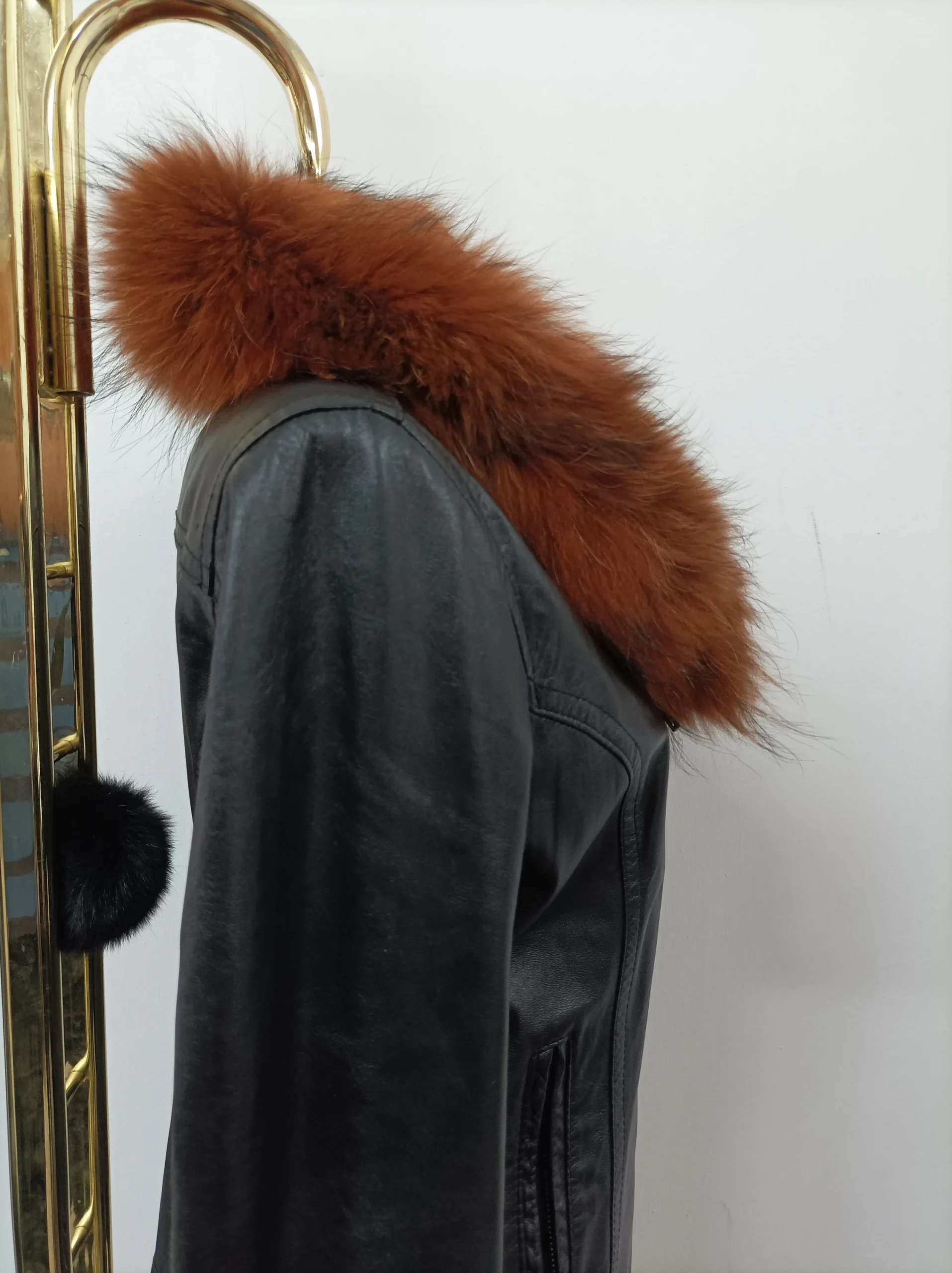 Real Finn raccoon hood trim, fur collar, Keramidi color finn raccoon fur hood trim, fur scarf. - Image 3