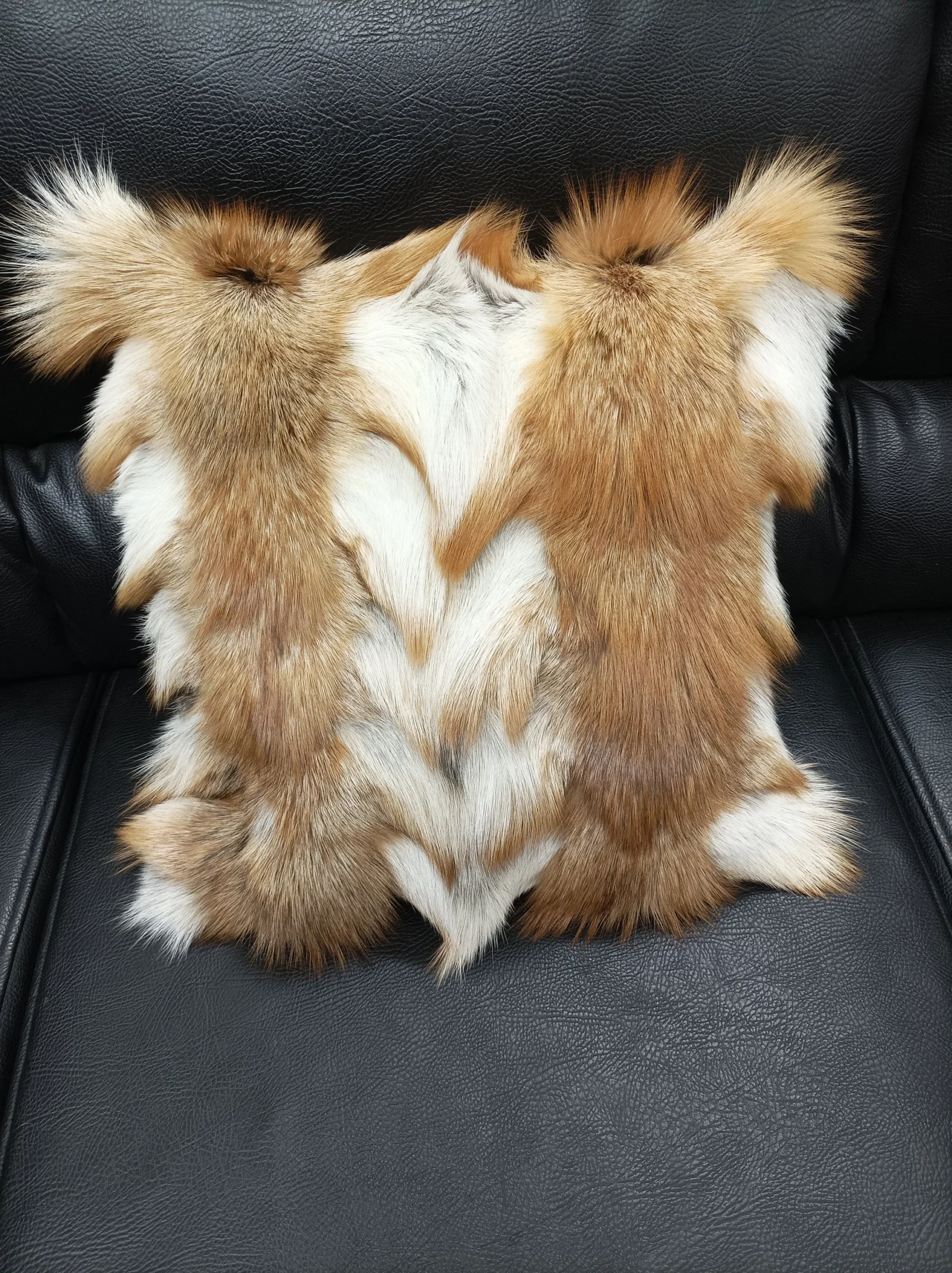 Real fox fur pillow ,natural color, Home warmer - Image 4