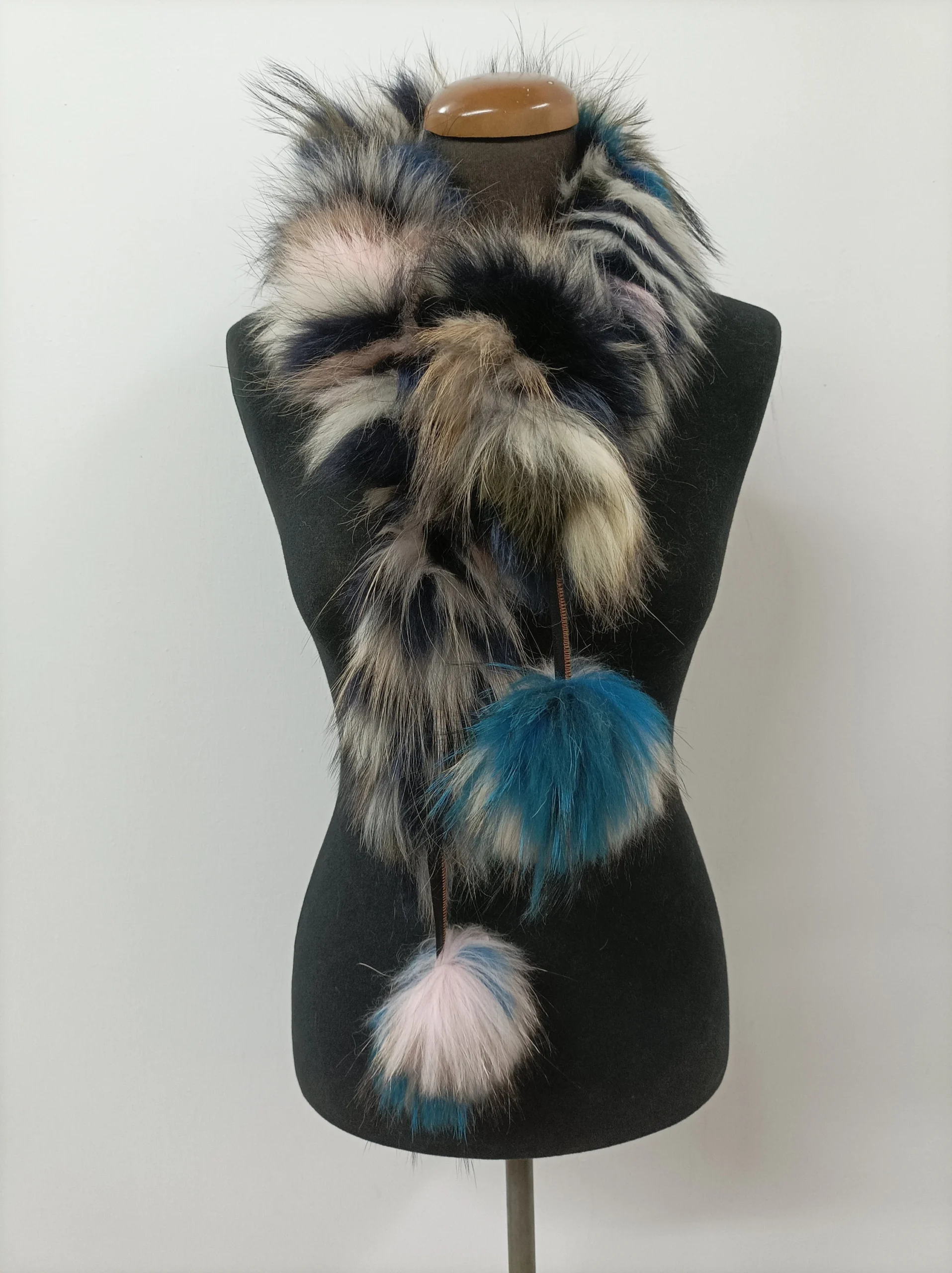 Fur Finn Raccoon multicolor pon pon design scarf fluffy and thick quality. - Image 2