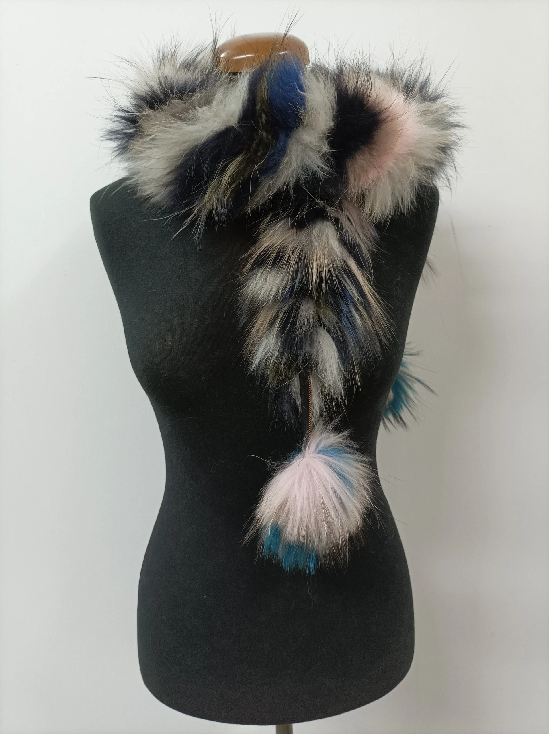 Fur Finn Raccoon multicolor pon pon design scarf fluffy and thick quality. - Image 3
