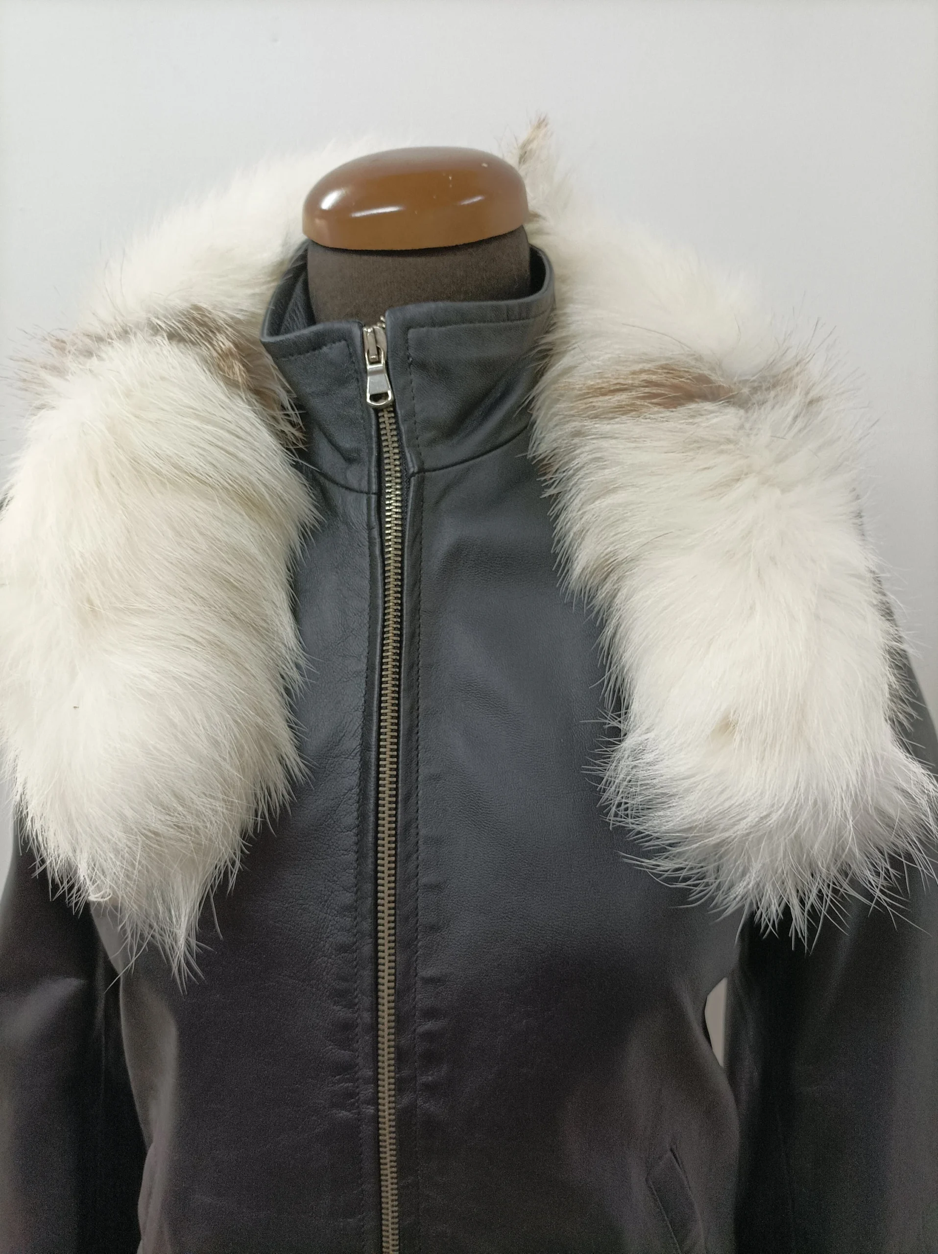 Real Fox hood trim, fox fur hood trim, fur strips accessories for jackets and coats/ unisex mens womans - Image 3