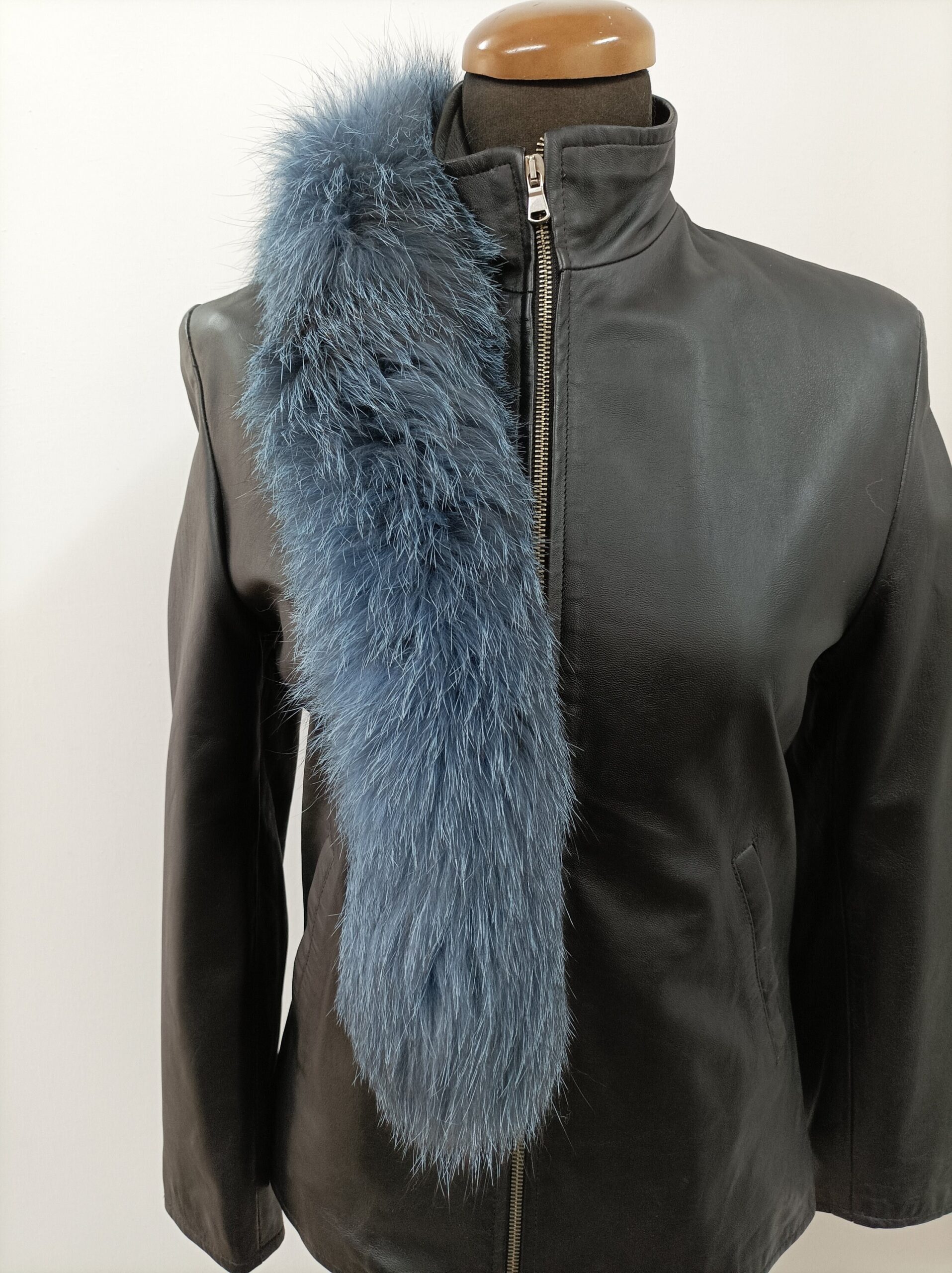 Real Fox hood trim, fur collar, fox fur hood trim, fur scarf.
