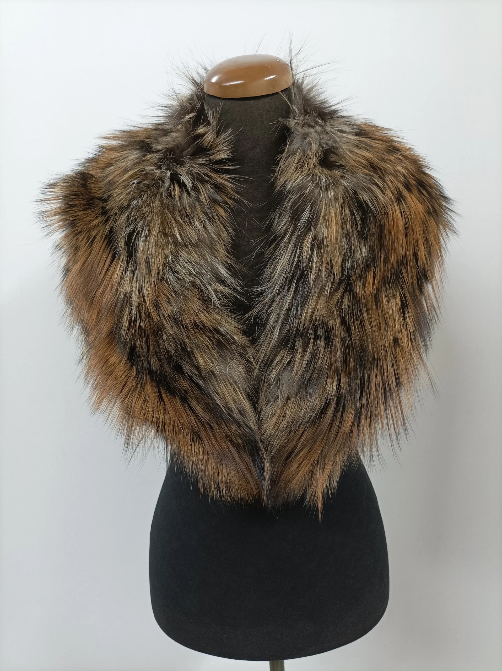 Real Fox Fur Collar: Gold & Brown Winter Coat Accessory - Image 4