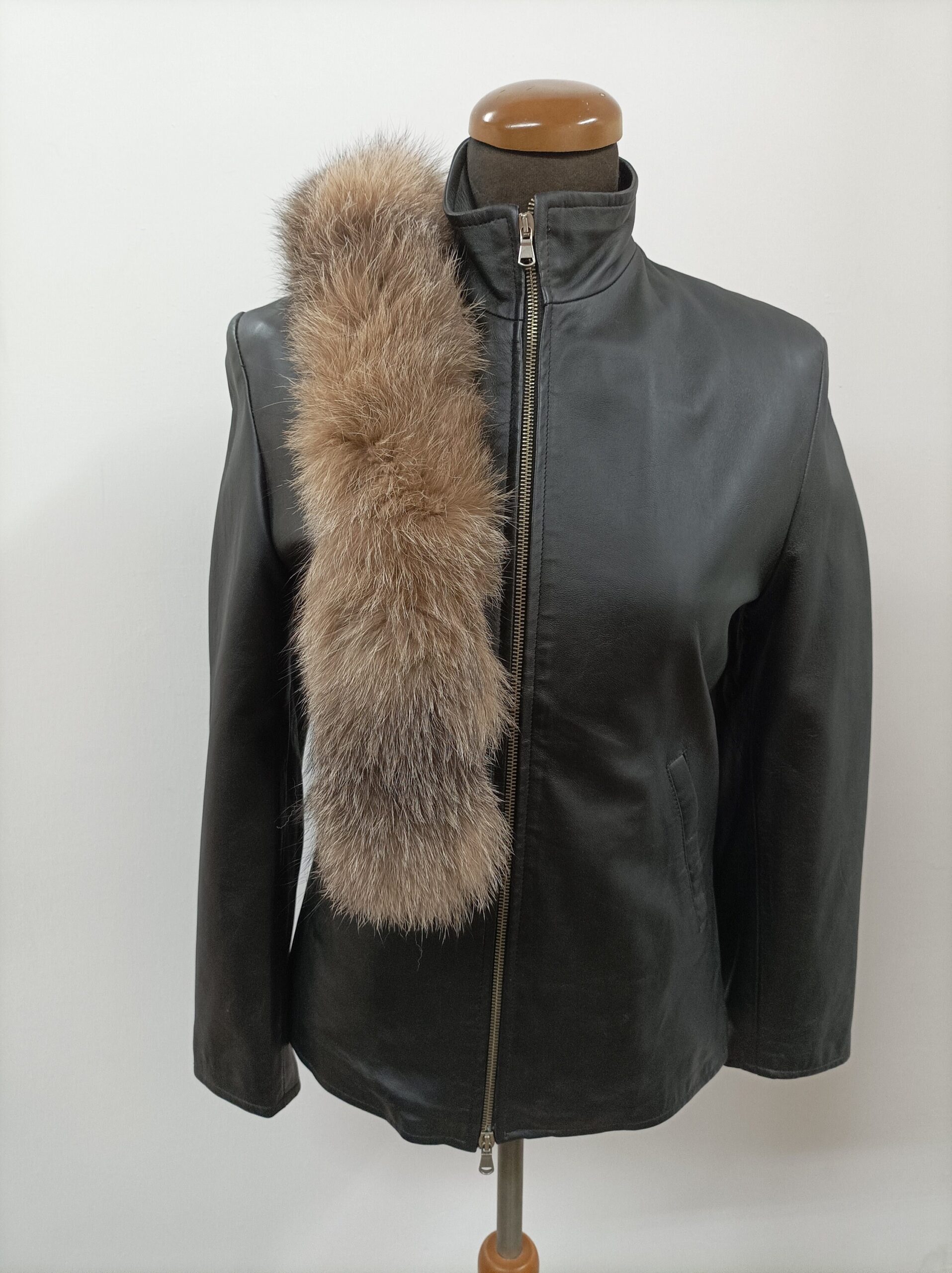 Real Fox Fur Hood Trim: Fur Scarf Collar (73cm)