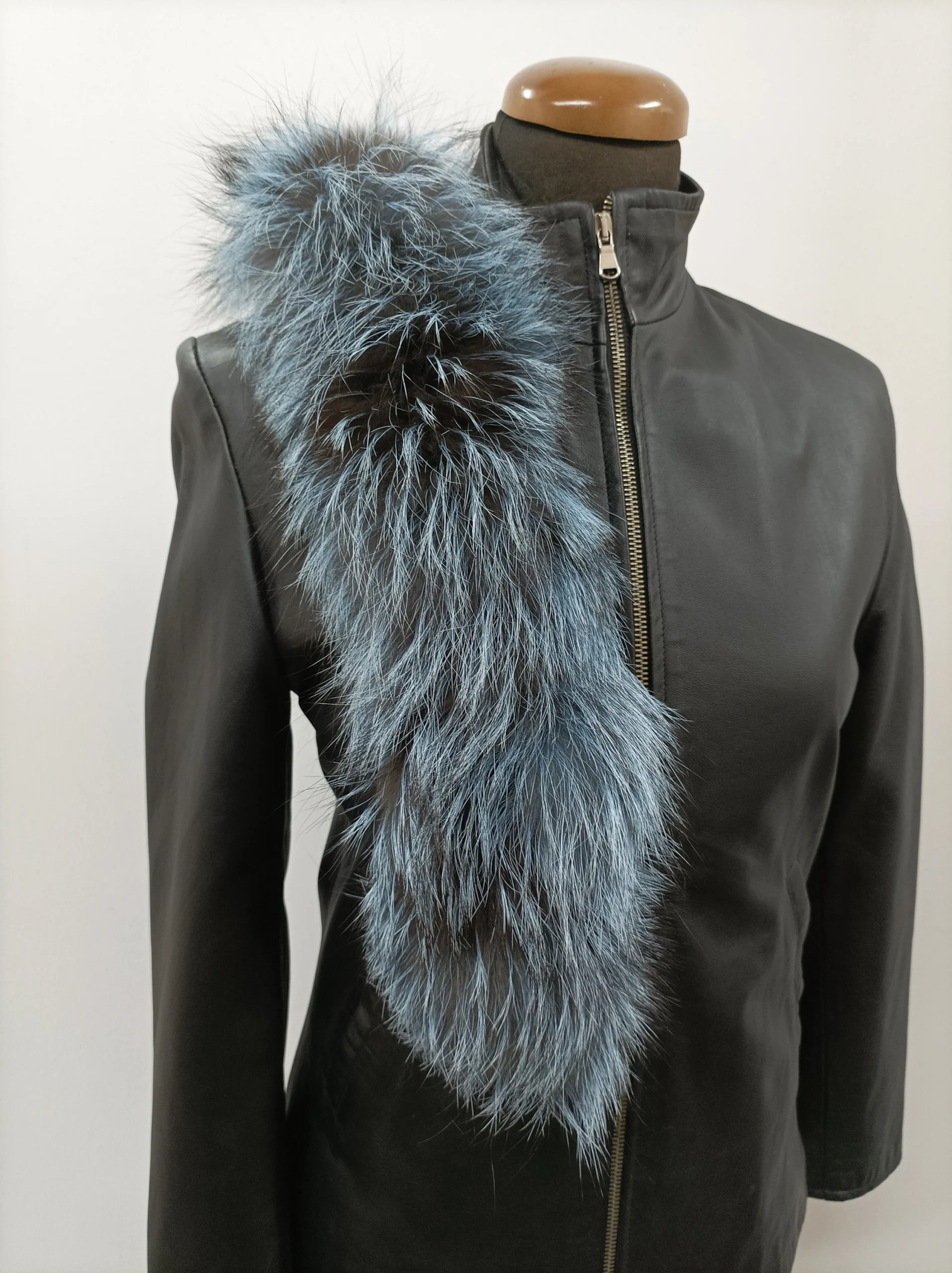 Real Fox Fur Hood Trim, Blue Fur Scarf Collar - Image 5
