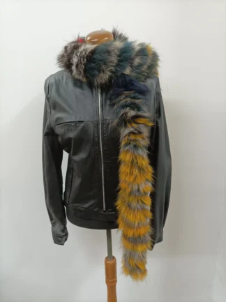 Fur Finn Raccoon multicolor long scarf fluffy and thick quality.