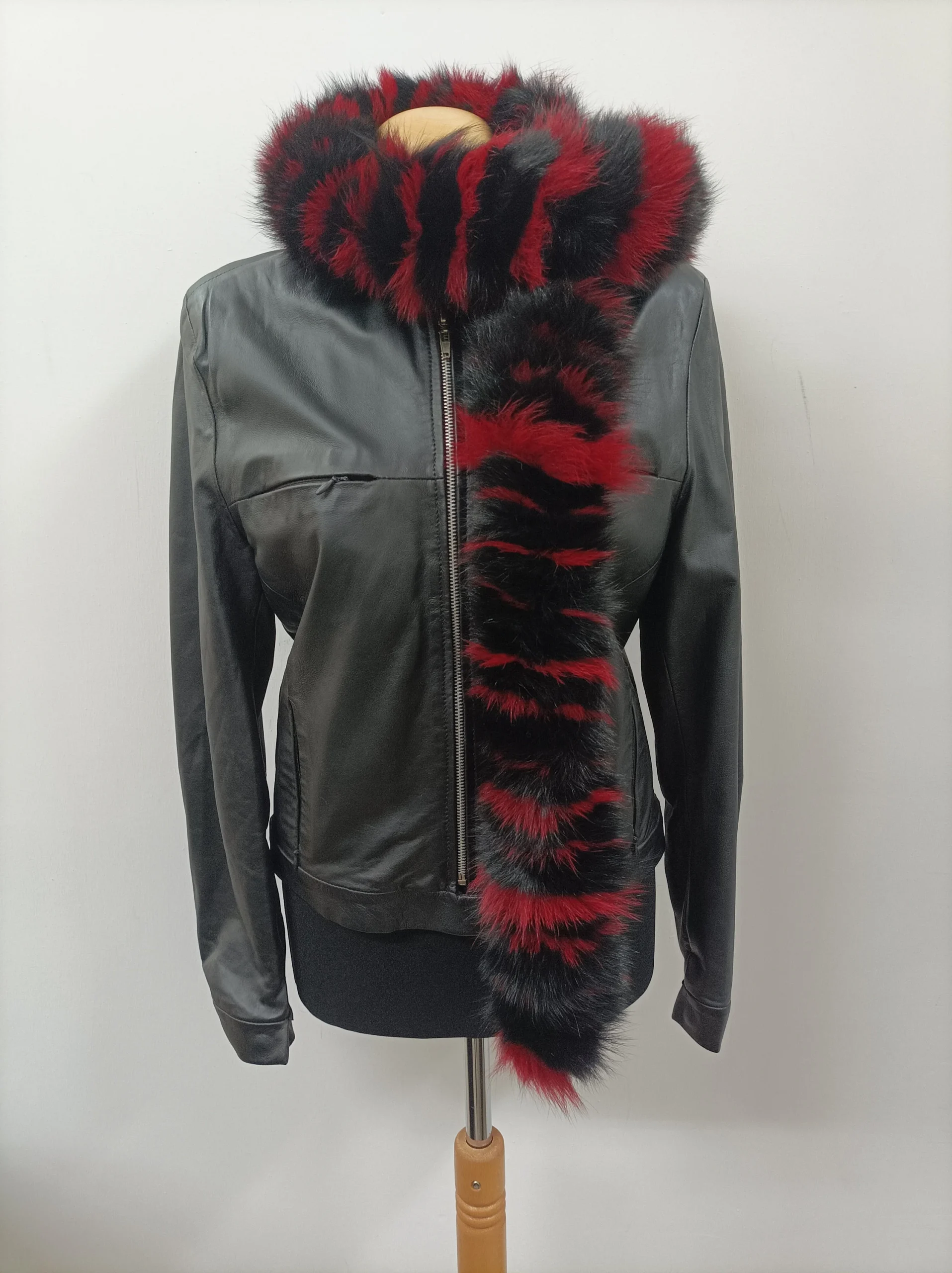 Fox Fur Scarf: Red and Black Fluffy Long Scarf - Image 2