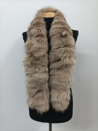 Fox Fur Scarf: Unisex Winter Warmer with Hole