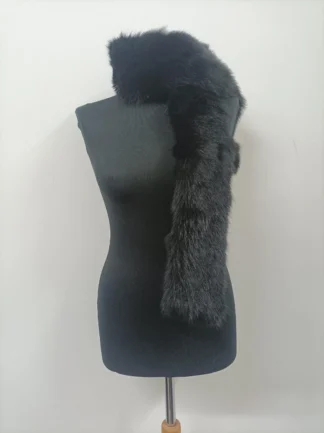 Black Coyote Fur Scarf: Winter Neck Warmer