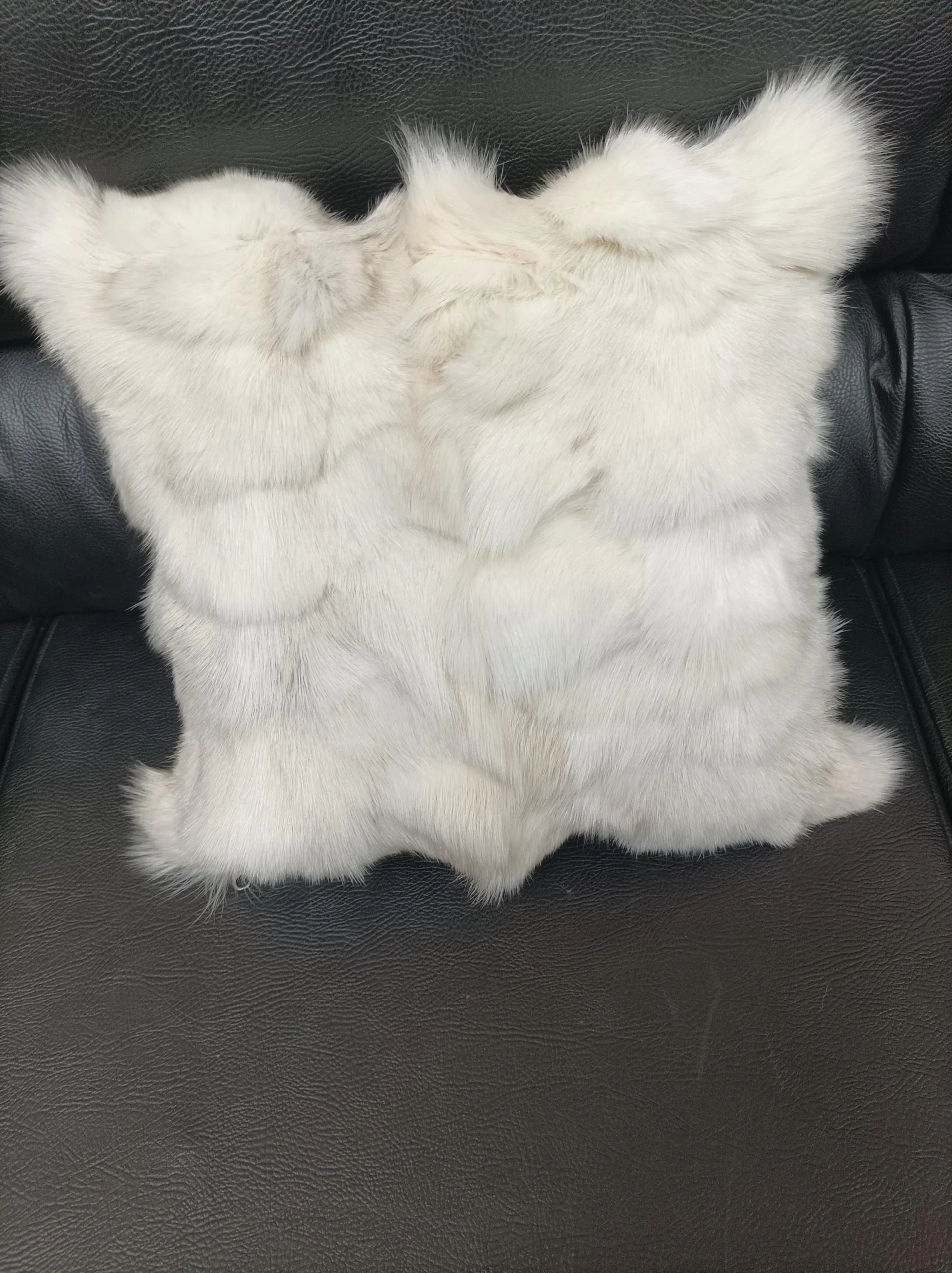 Real fox fur pillow ,ecru color, Home warmer - Image 3