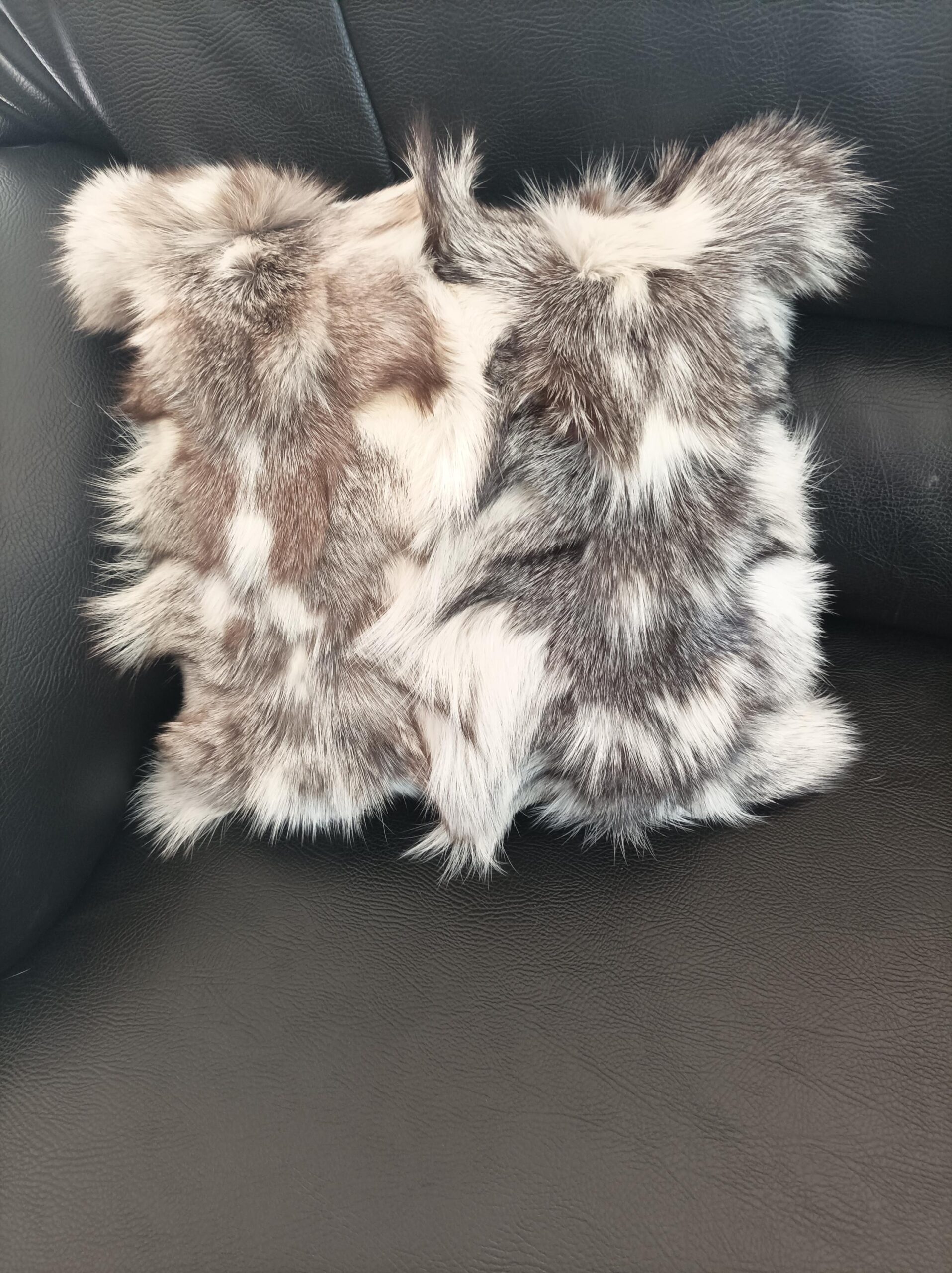 Real fox fur pillow ,natural 2 colors, Home warmer - Image 4