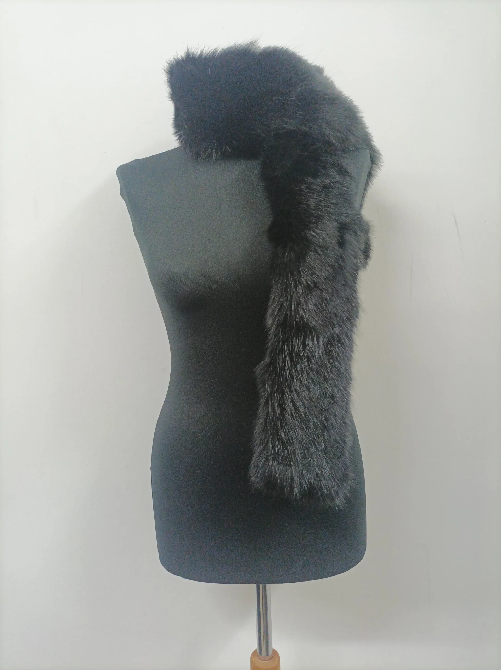 Black Coyote Fur Scarf: Winter Neck Warmer - Image 3
