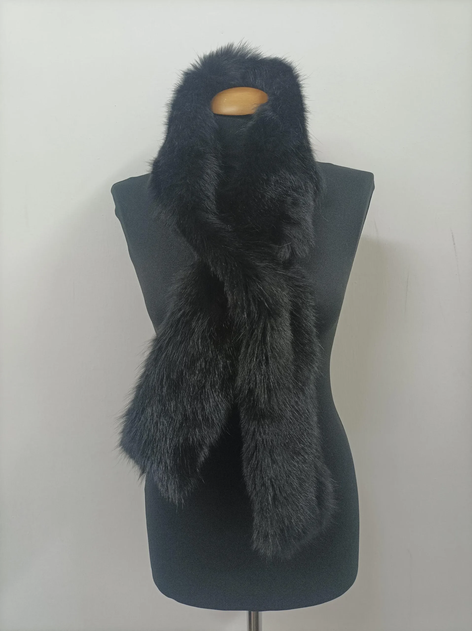 Black Coyote Fur Scarf: Winter Neck Warmer - Image 5