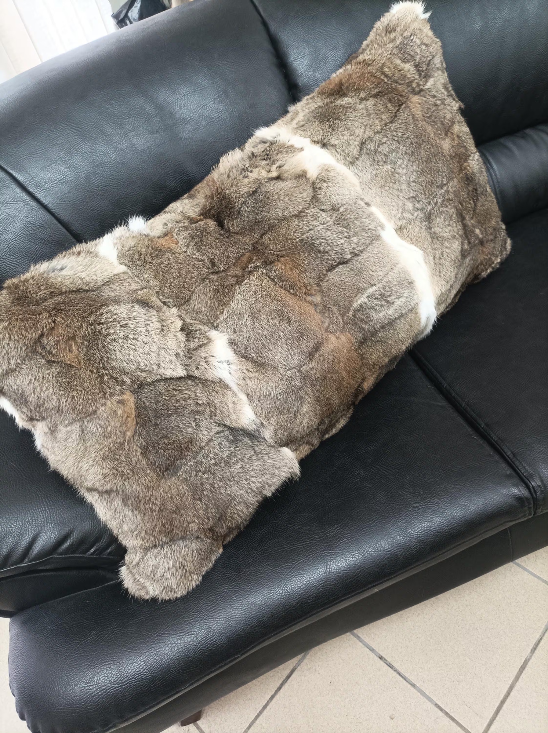 Real fox fur pillow ,natural color, Home warmer - Image 8