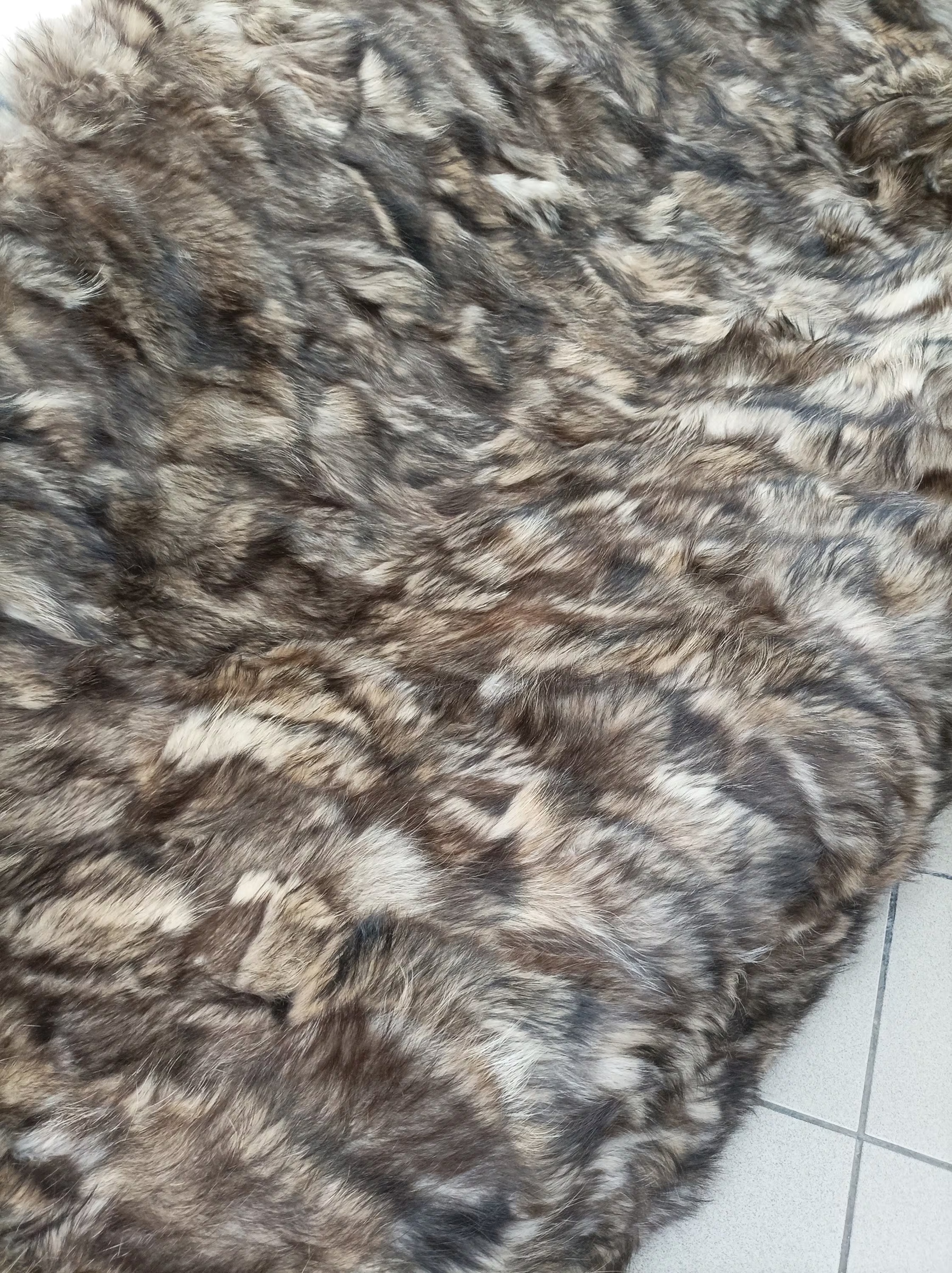 Real Finn racoonn fur blanket throw natural color, Home warmer - Image 4