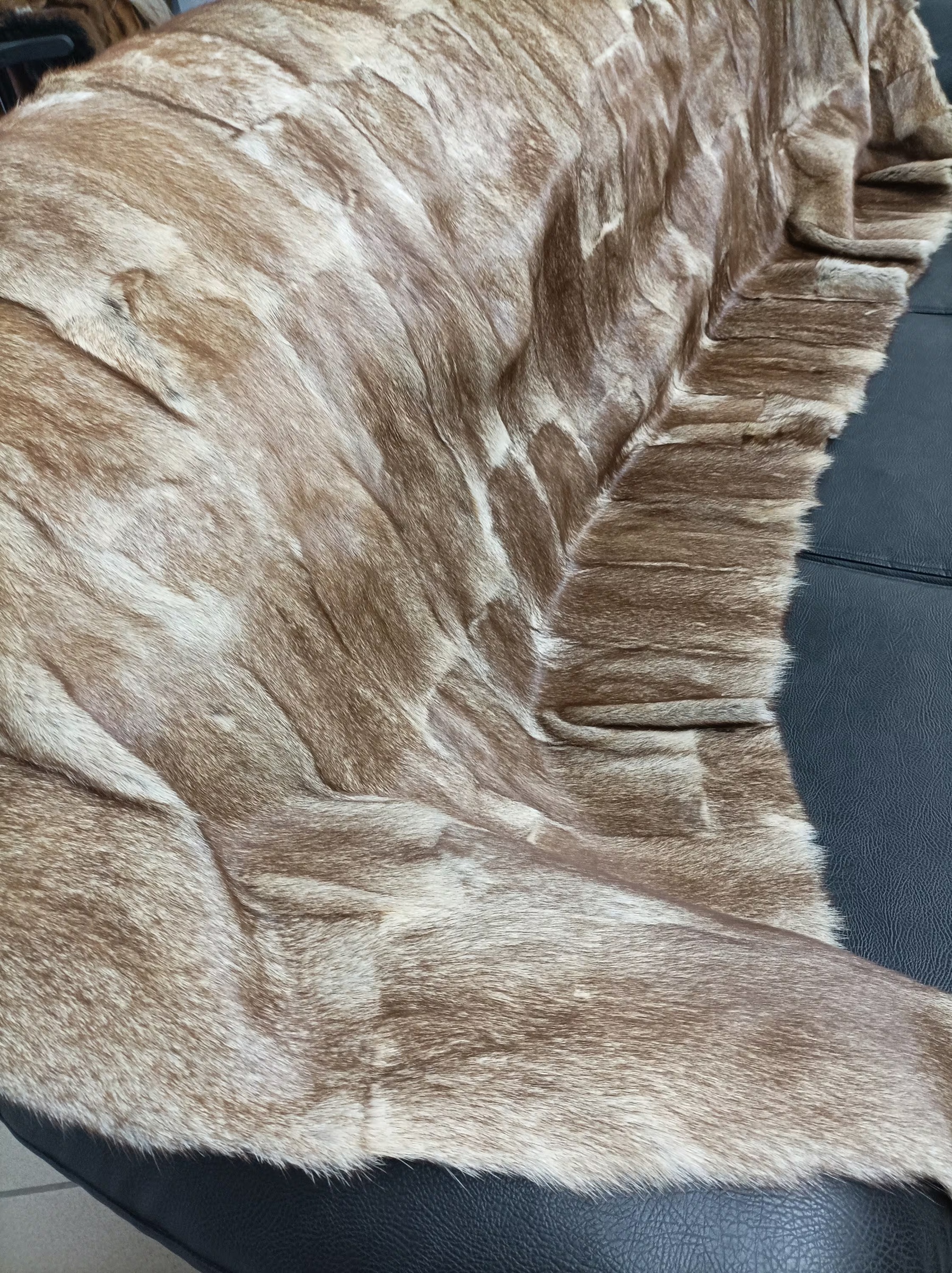 Real Murmel Fur Blanket Throw: Gold Home Warmer