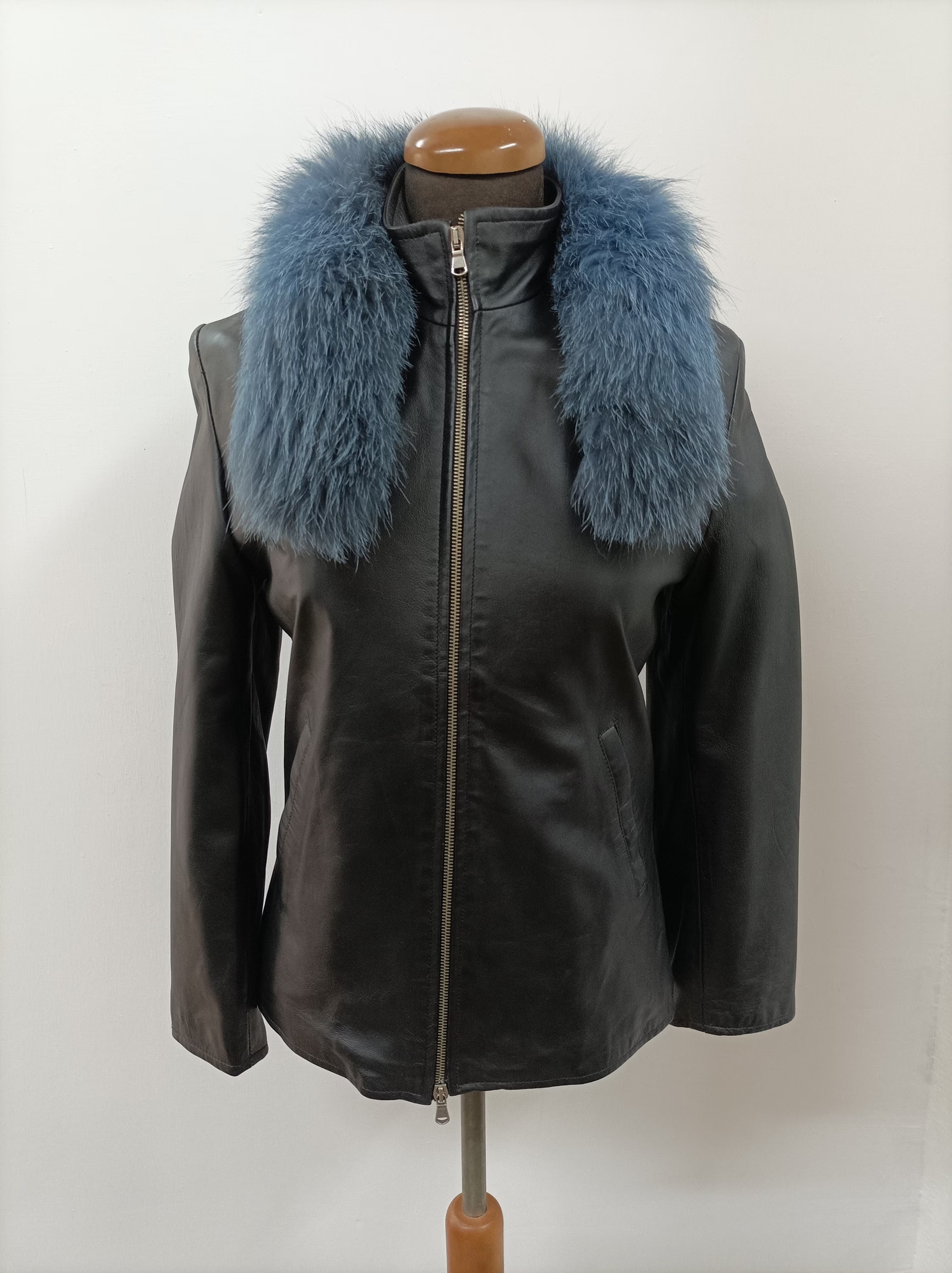 Real Fox hood trim, fur collar, fox fur hood trim, fur scarf. - Image 4