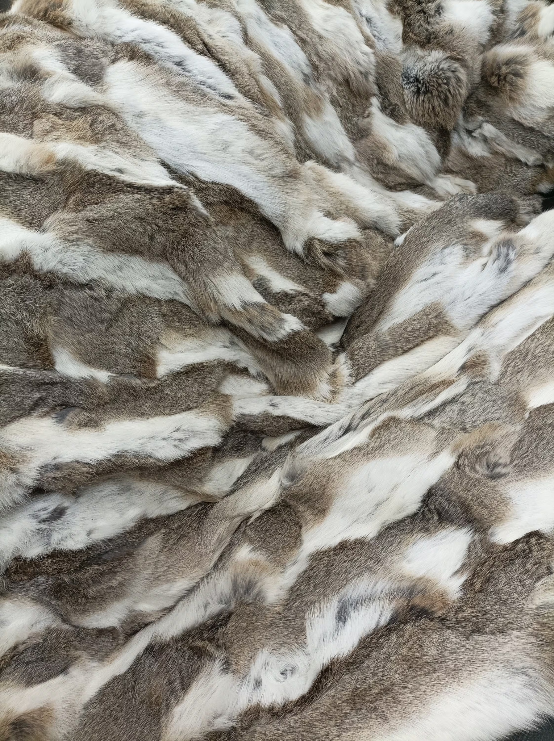 Real Rabbit fur blanket throw natural color, Home warmer - Image 4