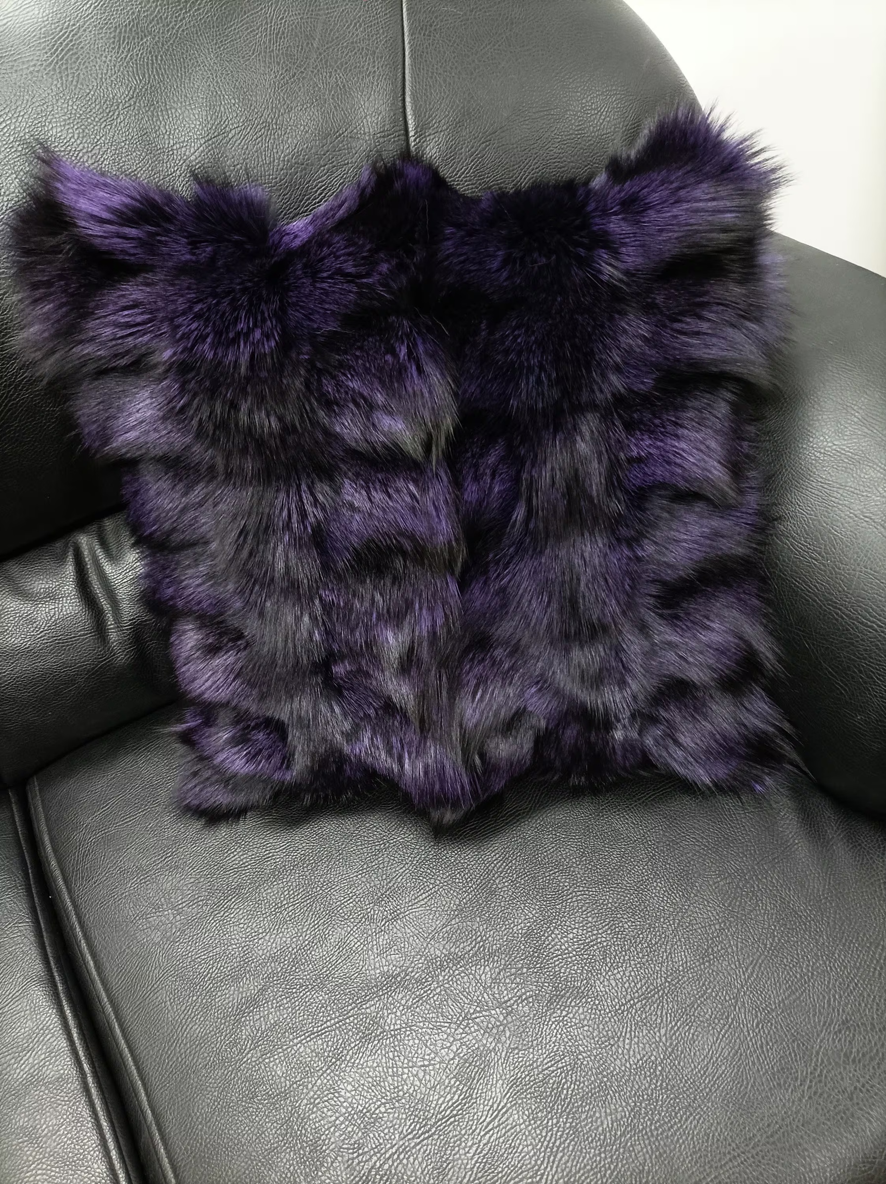 Real fox fur pillow ,purple color, Home warmer - Image 3