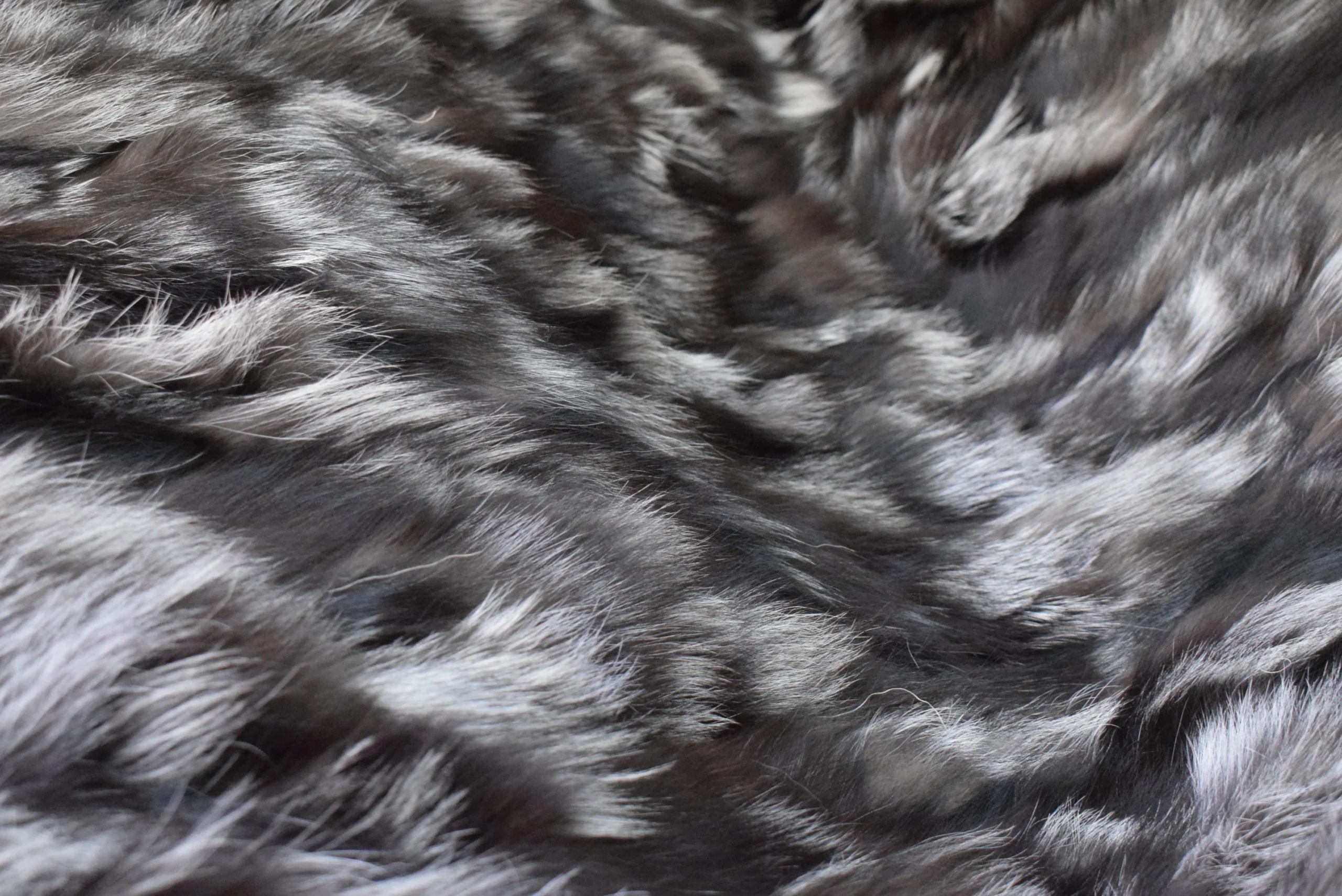 Real Fox fur blanket throw silver black color, Home warmer - Image 2