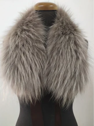 Finn Raccoon Fur Collar: Beige Winter Coat Accessory