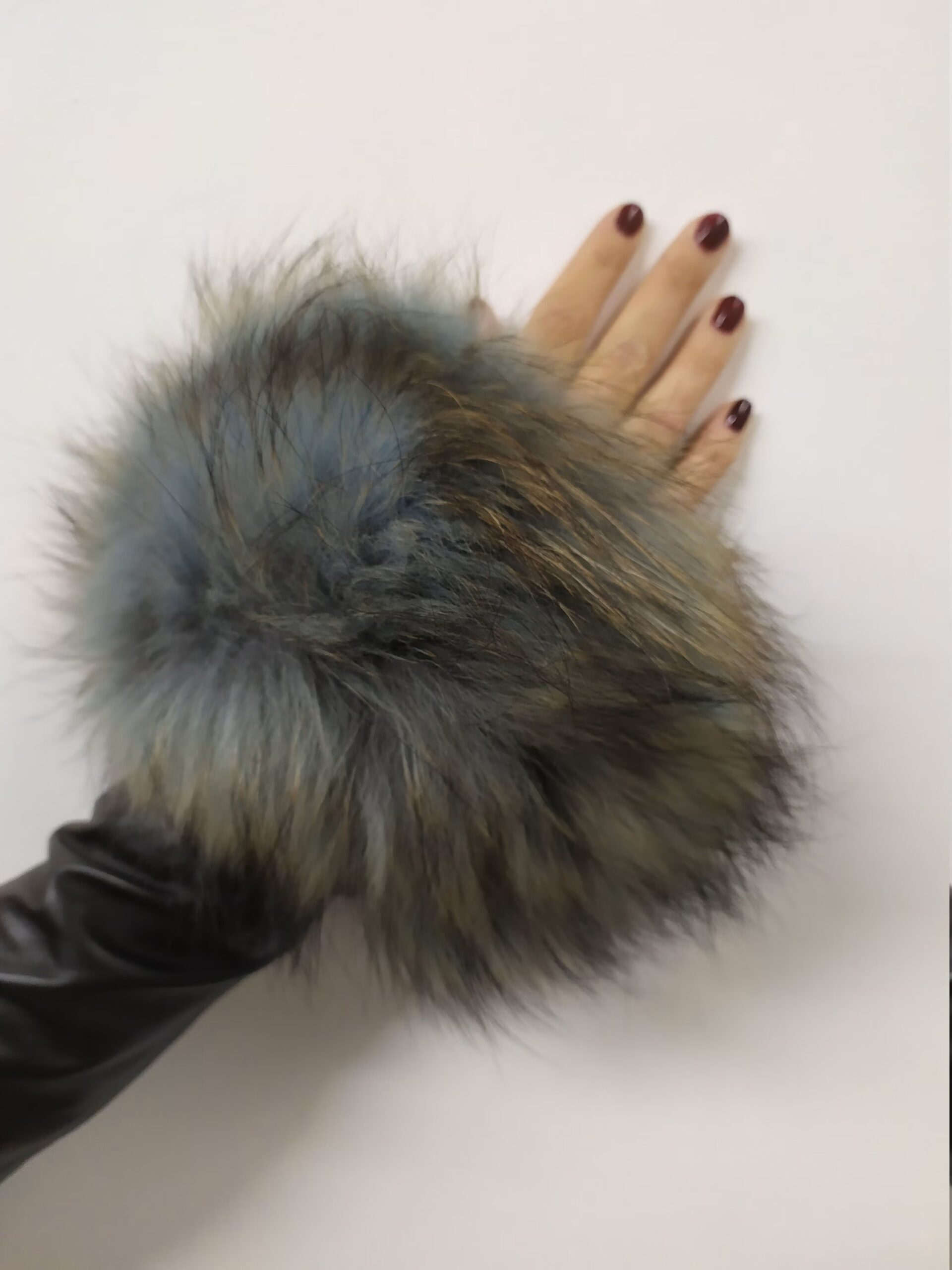Real Fur Finn Raccoon cuffs with elastic on top/ Winter accessories - Image 4