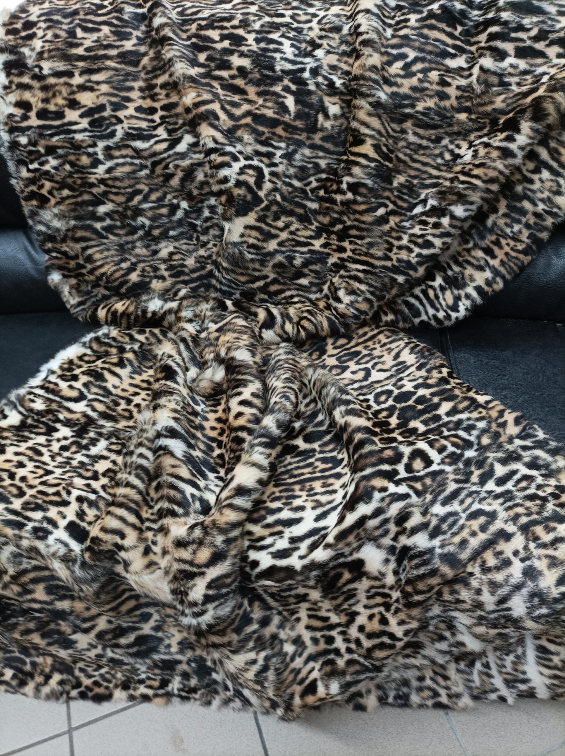 Real Rabbit fur blanket throw Leopar, Home warmer - Image 2