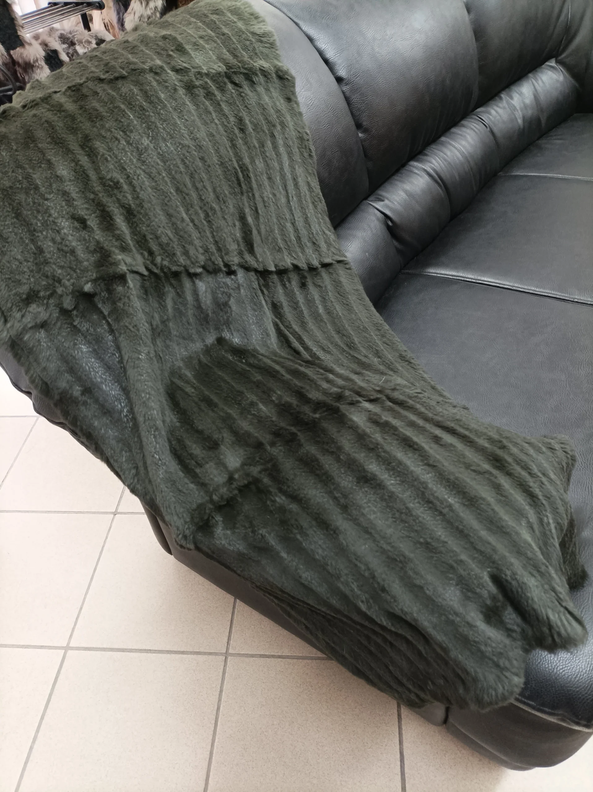 Real Rabbit fur shorn with patterns, green color, blanket throw, Home warmer