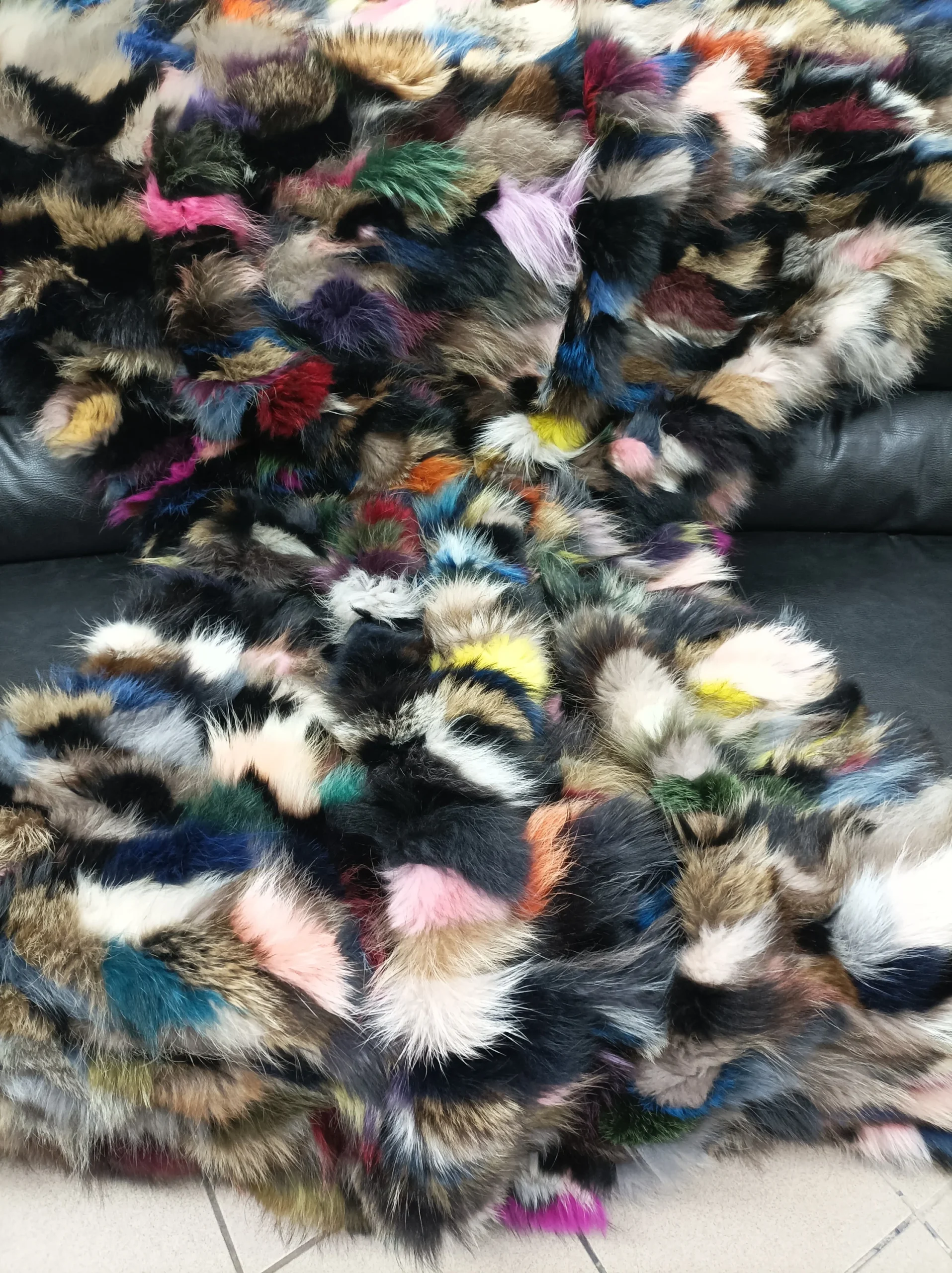 Real Finn raccoon and coyote fur blanket throw ,multicolor, Home warmer - Image 4